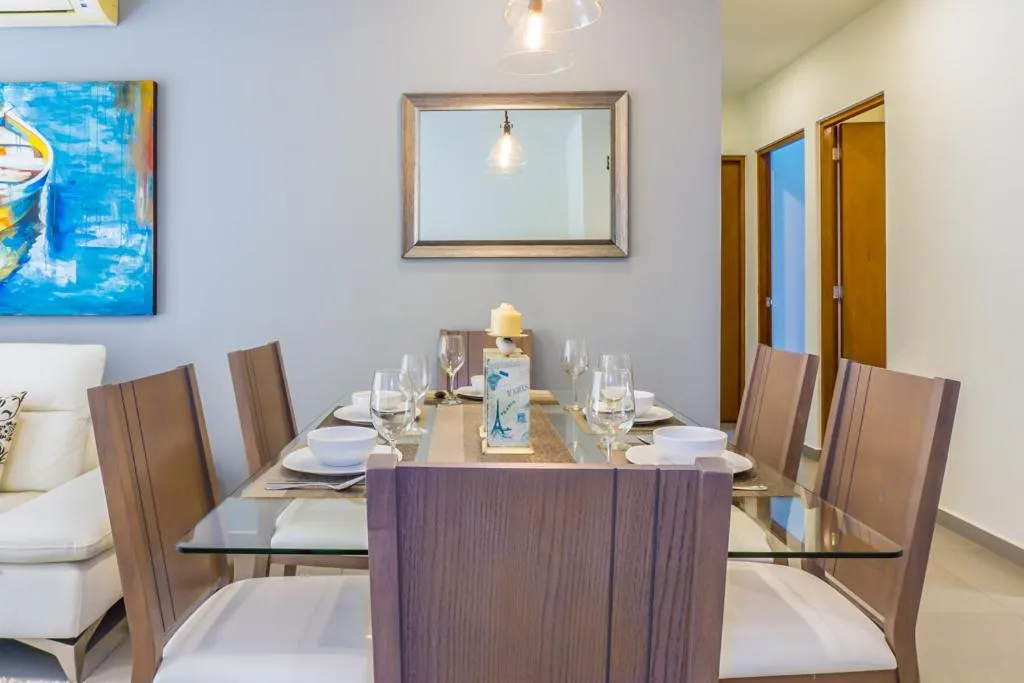 Dining area in Lunada Condo by BVR
