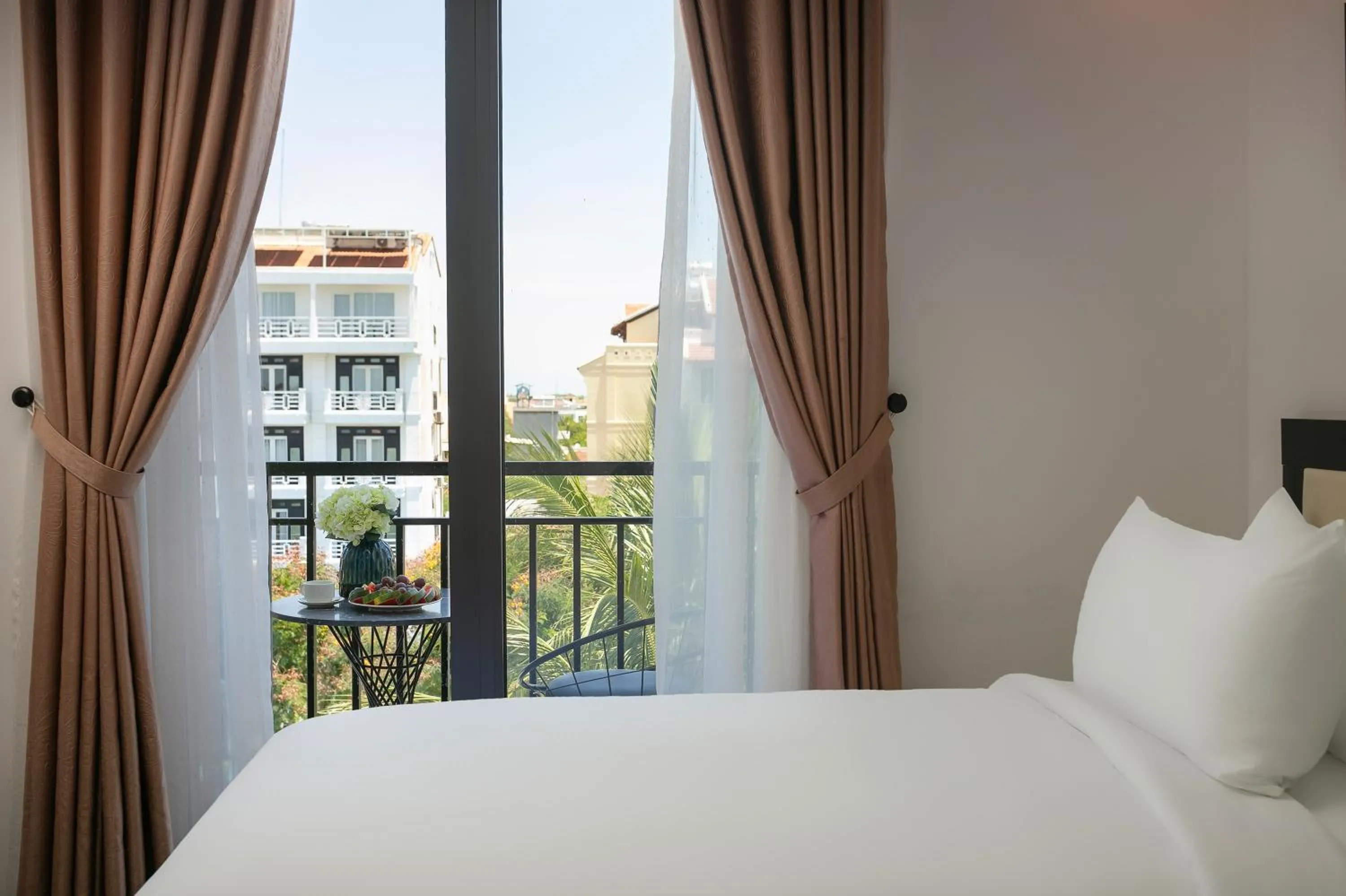 Bed in Hoi An Rose Garden Hotel