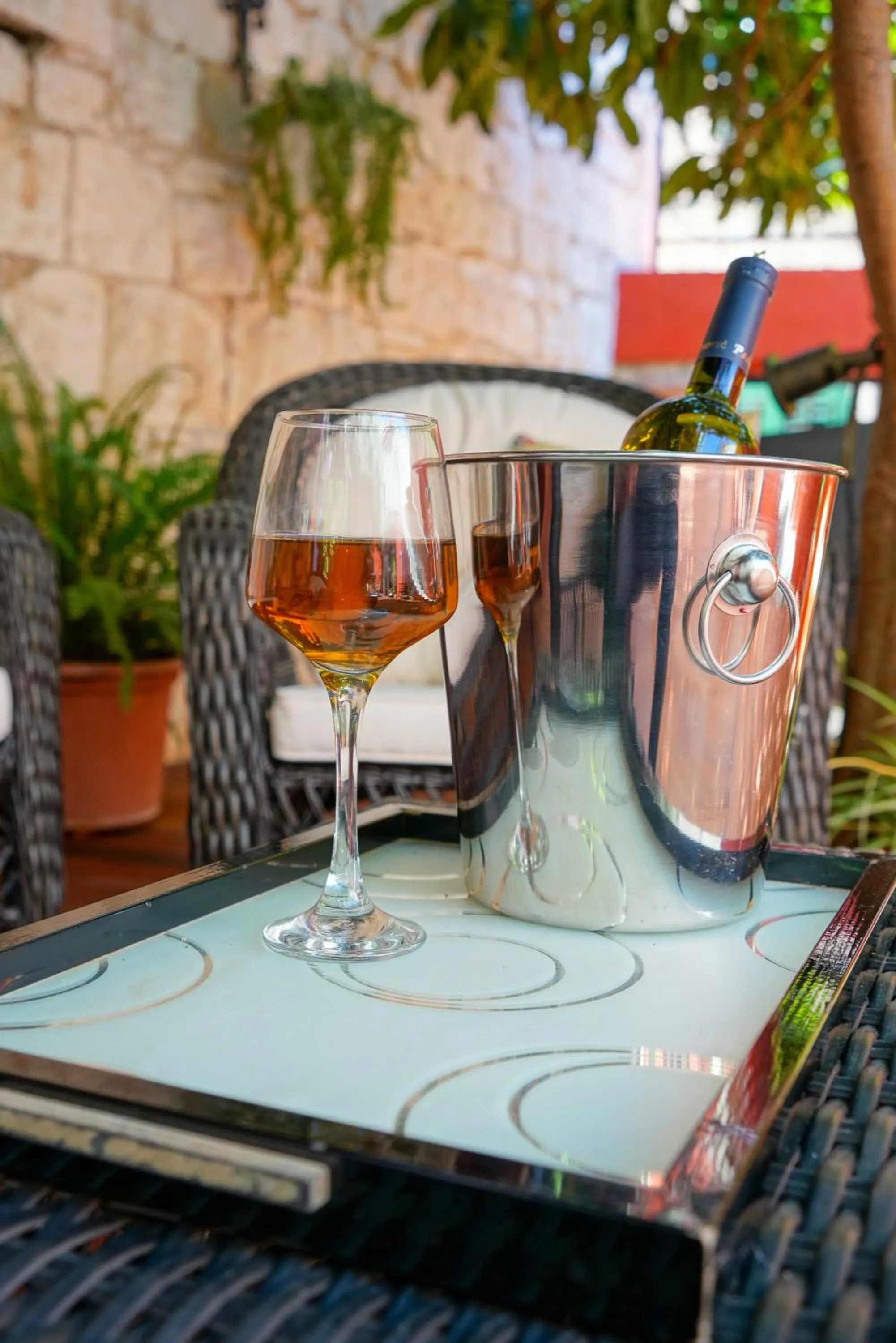 Summer in Boutique Guest Accommodation Zephyrus