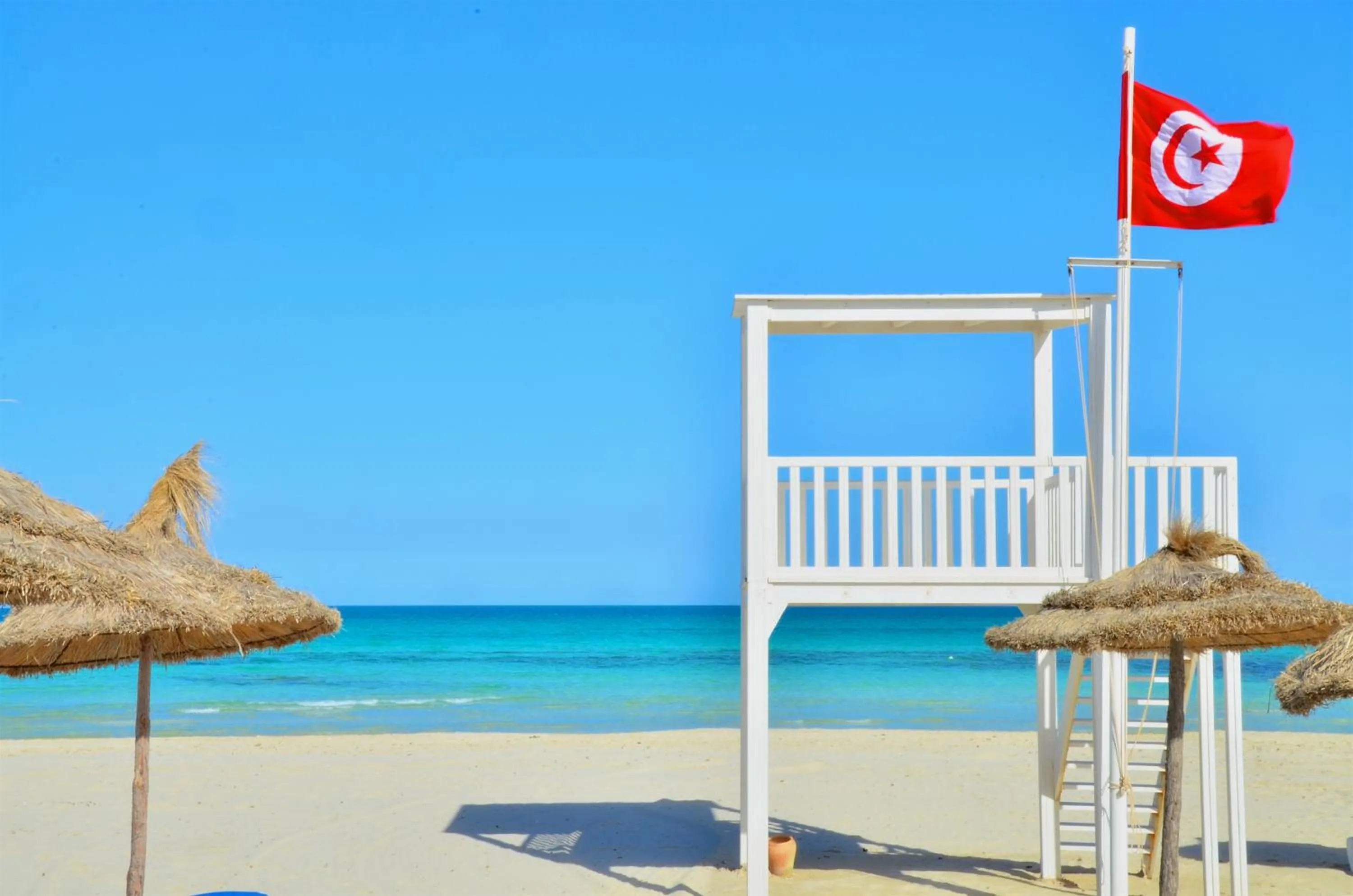 Beach in Royal Garden Palace - Families and Couples