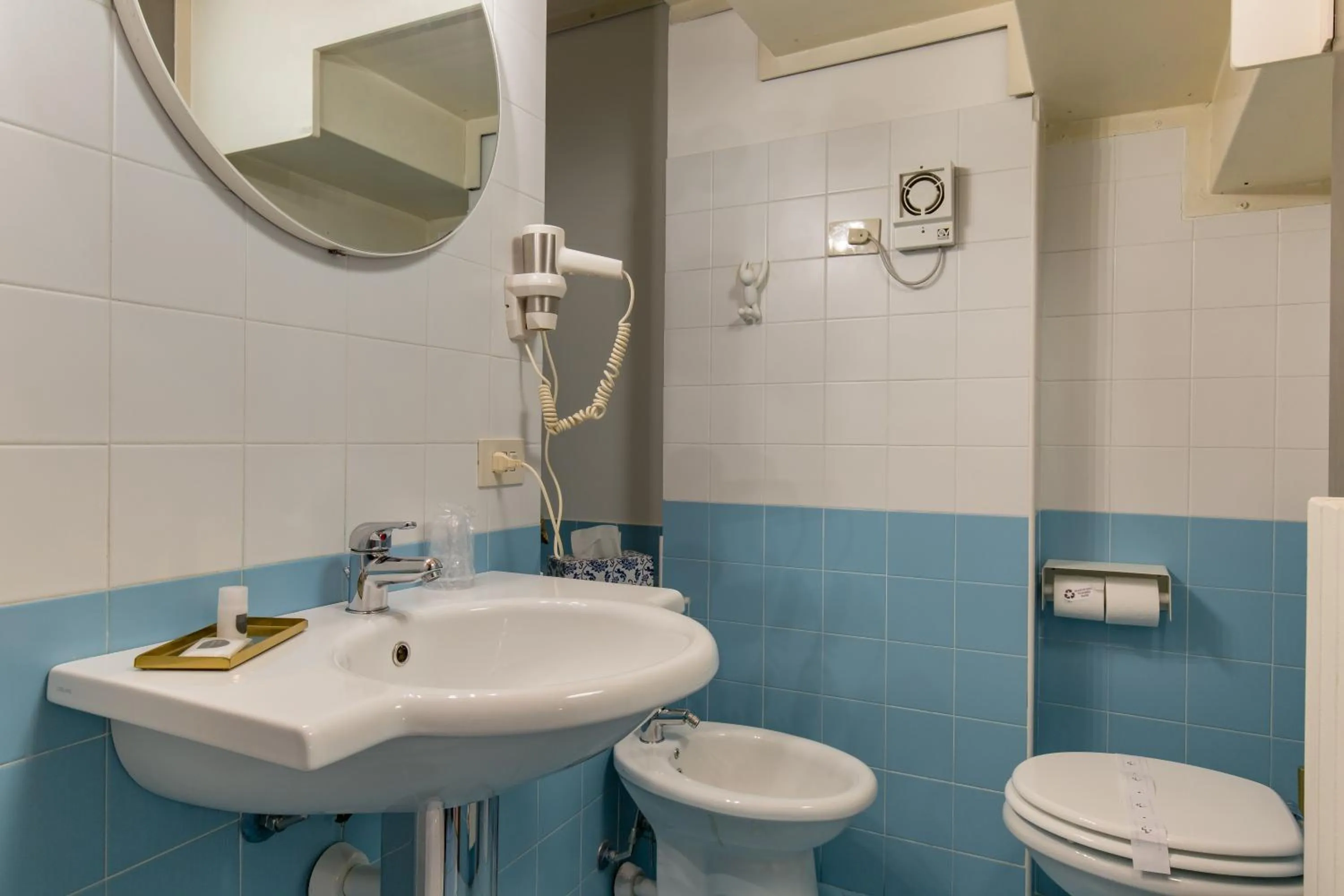 Toilet in Giardino Giusti House & Court