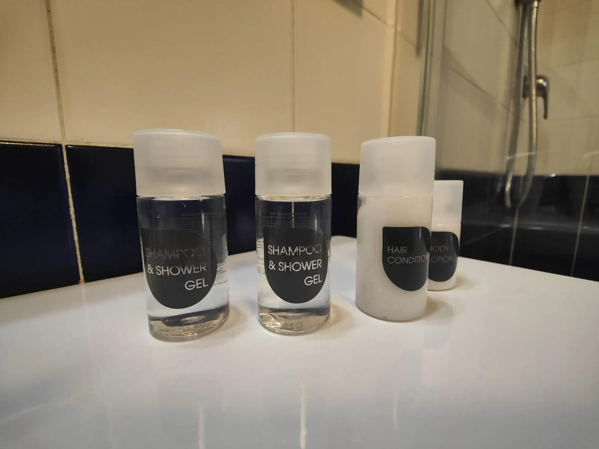 Bathroom in Giardino Giusti House & Court