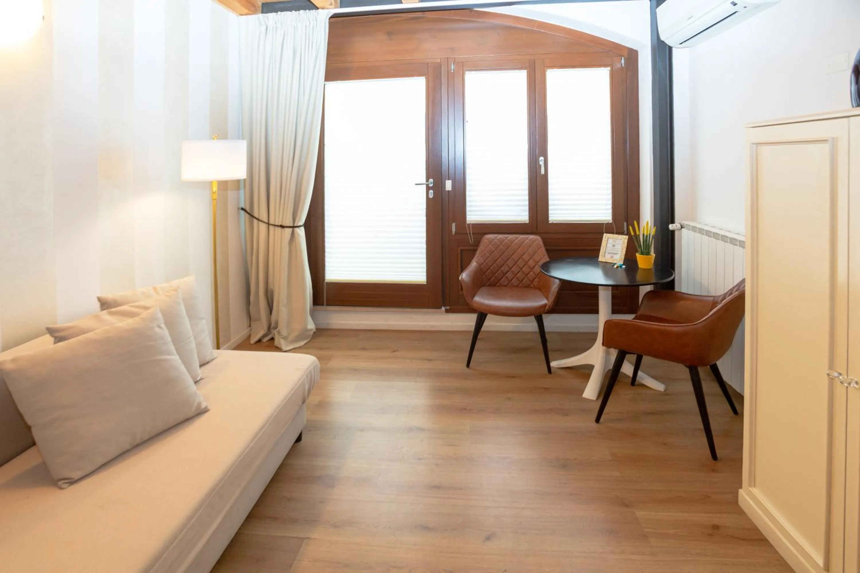 Dining area in Giardino Giusti House & Court