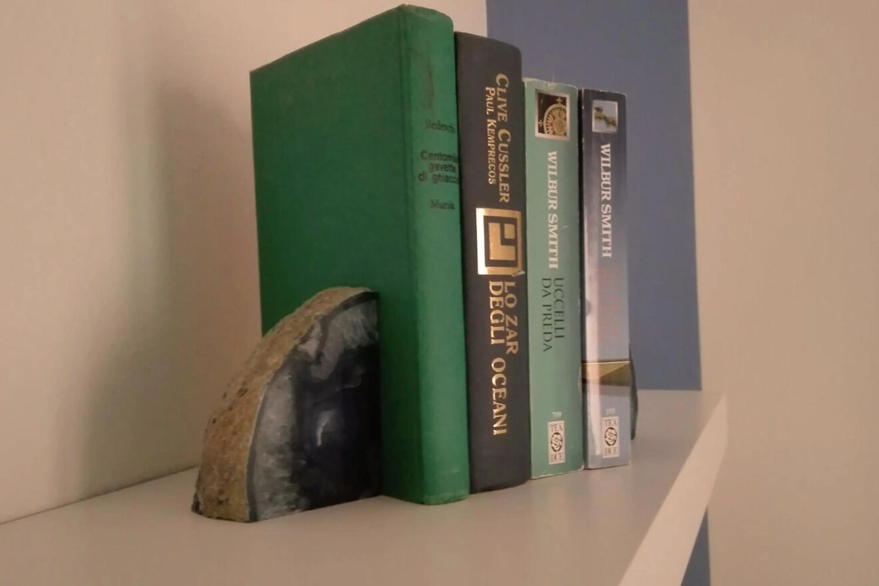 Decorative detail in Giardino Giusti House & Court