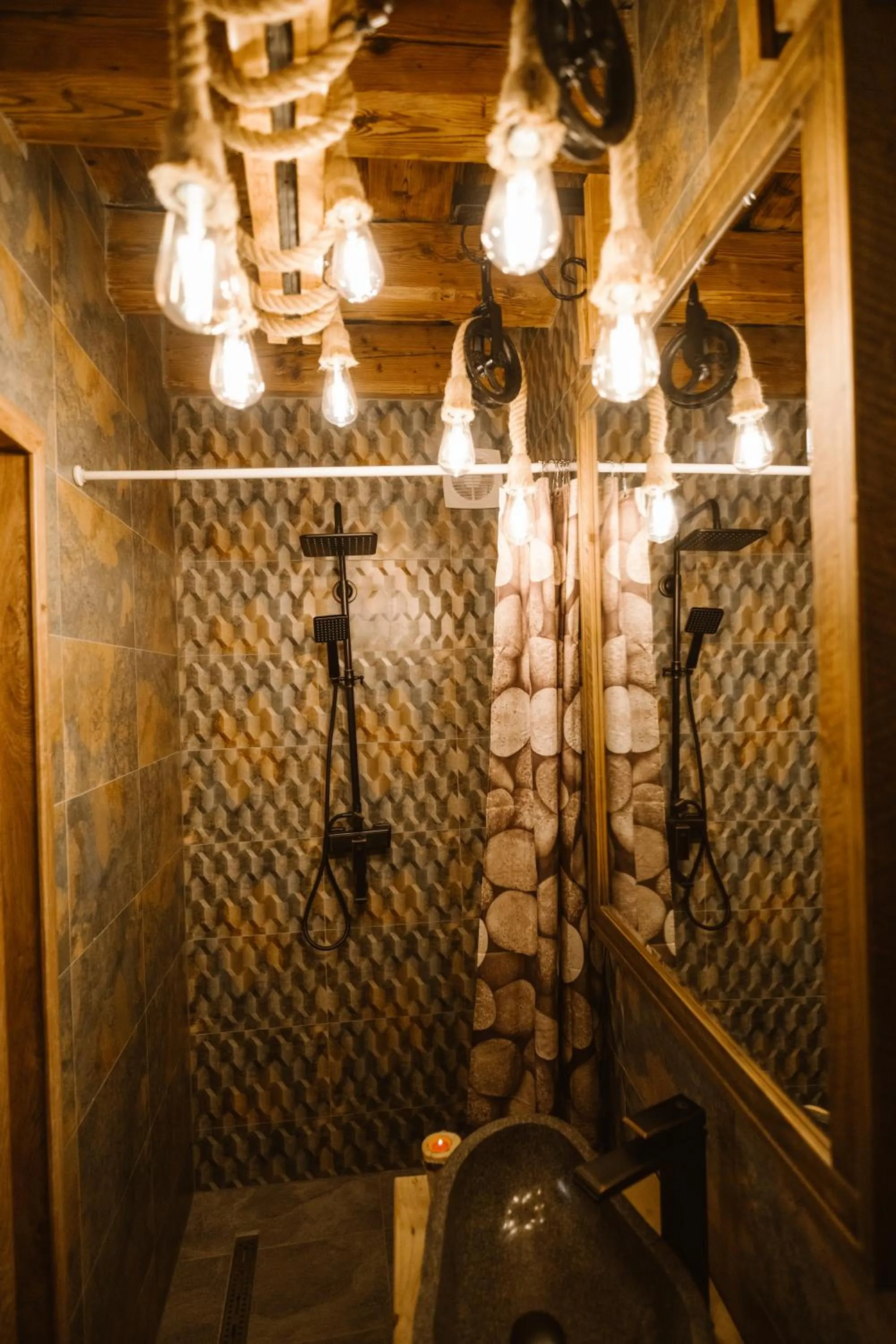 Shower in Hermannstadt House