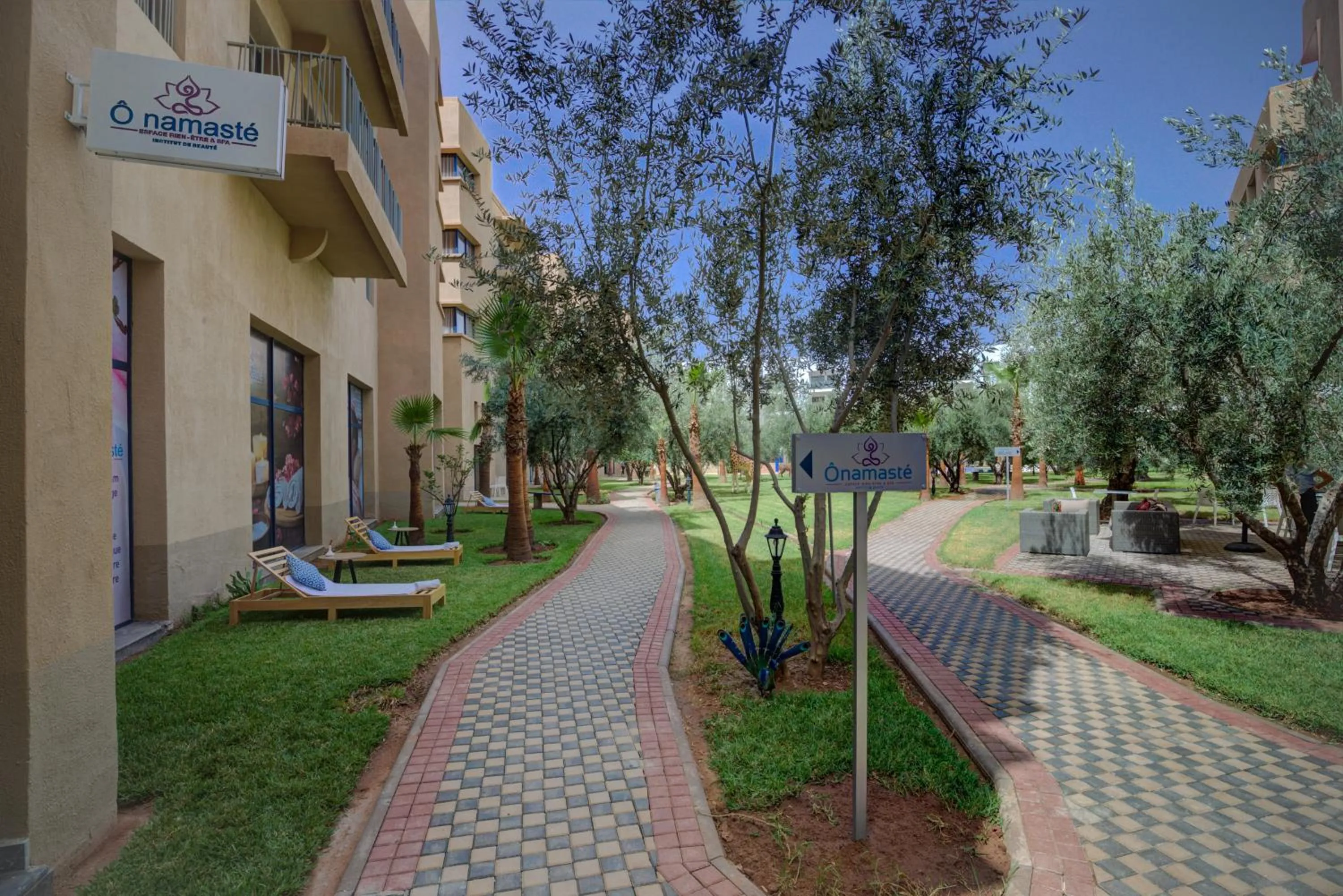 Garden in Wazo Appart-Hôtel