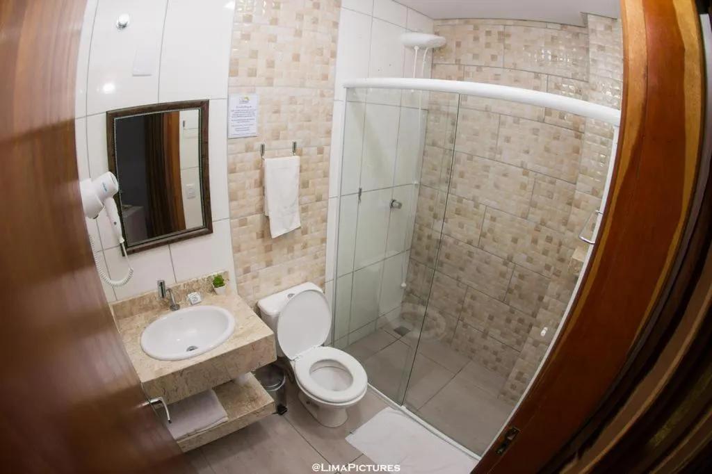 Bathroom in Pousada Villarejo Armação