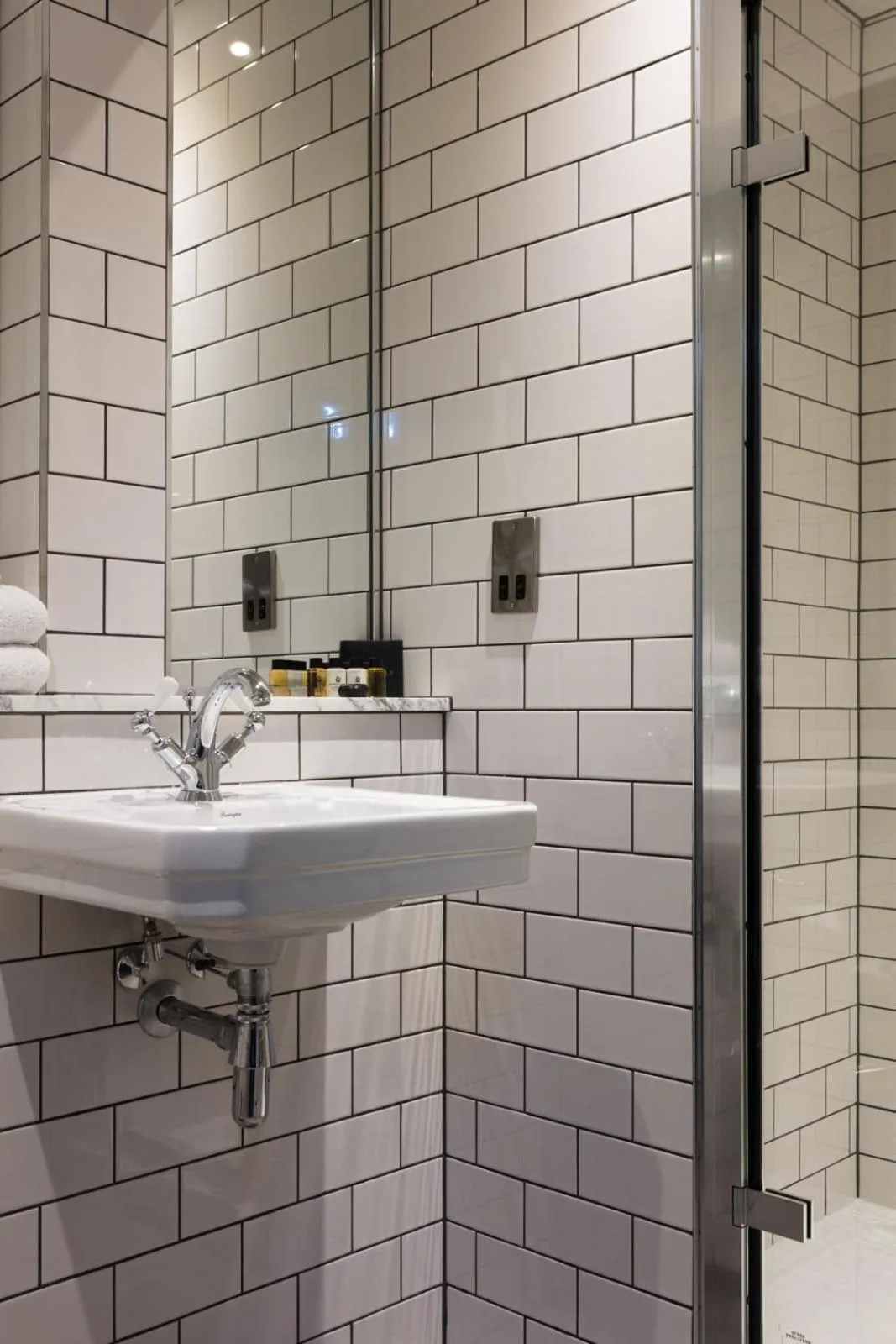 Photo of the whole room in The Driftwood Bexhill