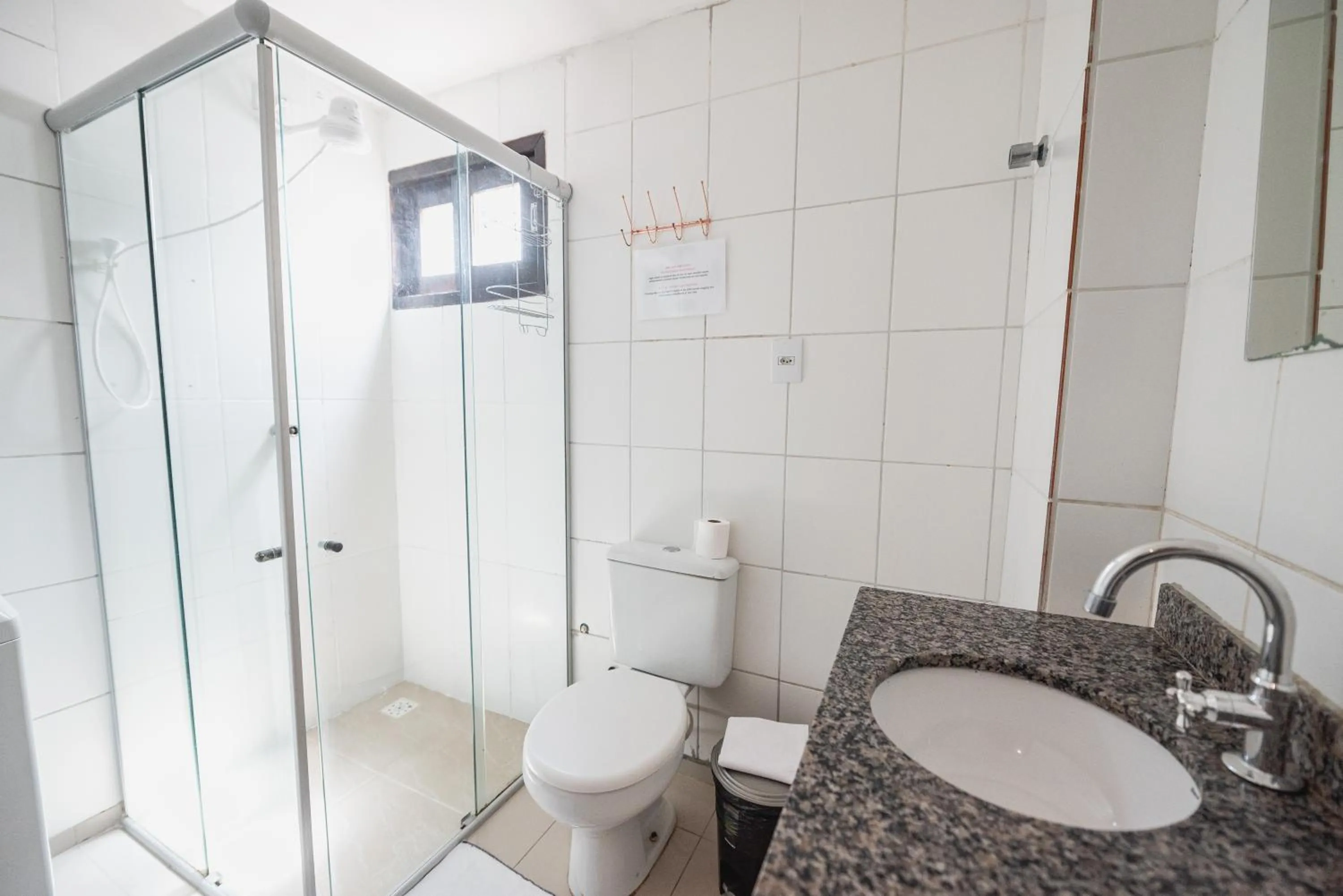 Bathroom in Apartamentos Natal Ponta Negra Vista Espetacular para o Mar