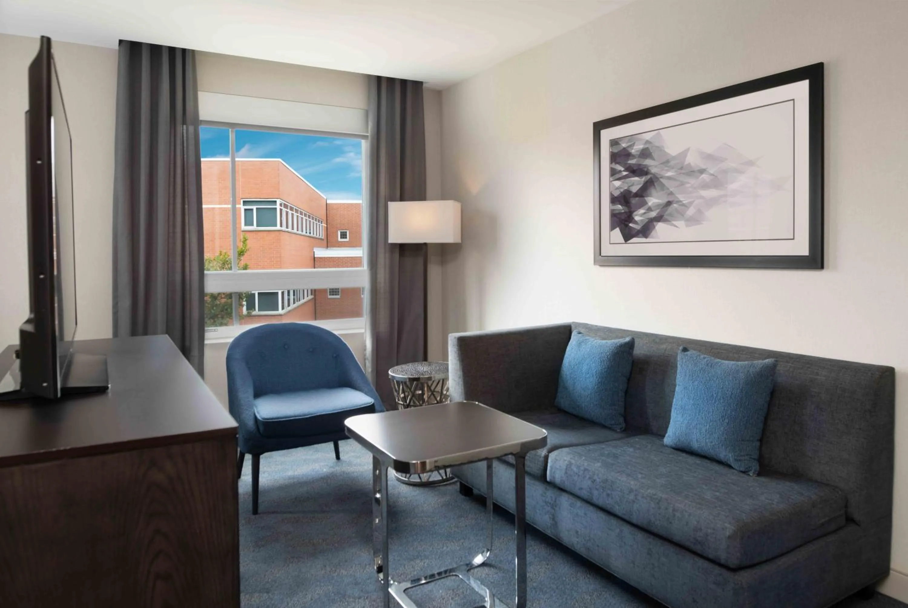 Living room in Homewood Suites By Hilton Boston Logan Airport Chelsea