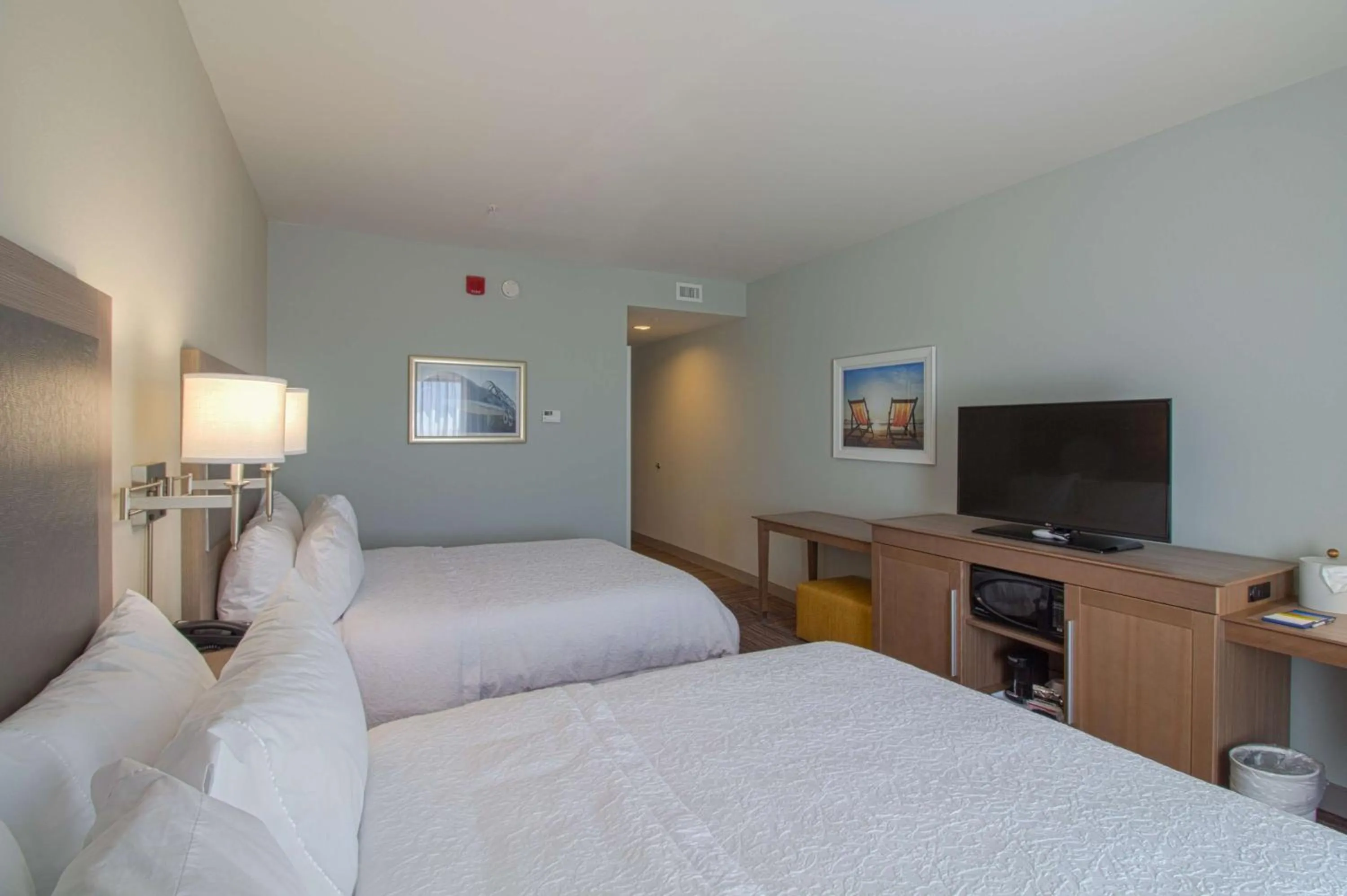 Bed in Hampton Inn Crestview South I-10, Fl