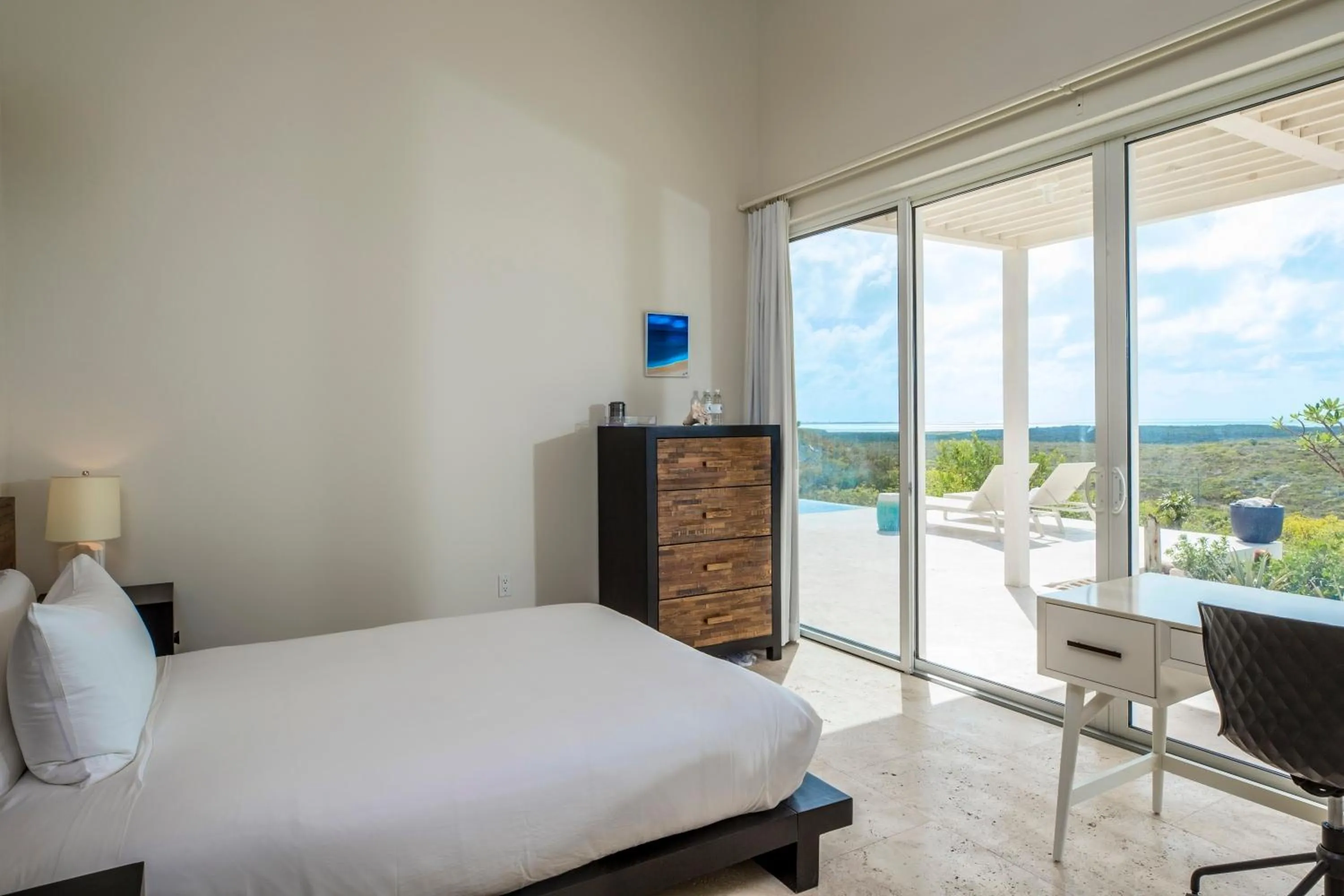 Bedroom, Bed in Sailrock South Caicos, Small Luxury Hotels of the World