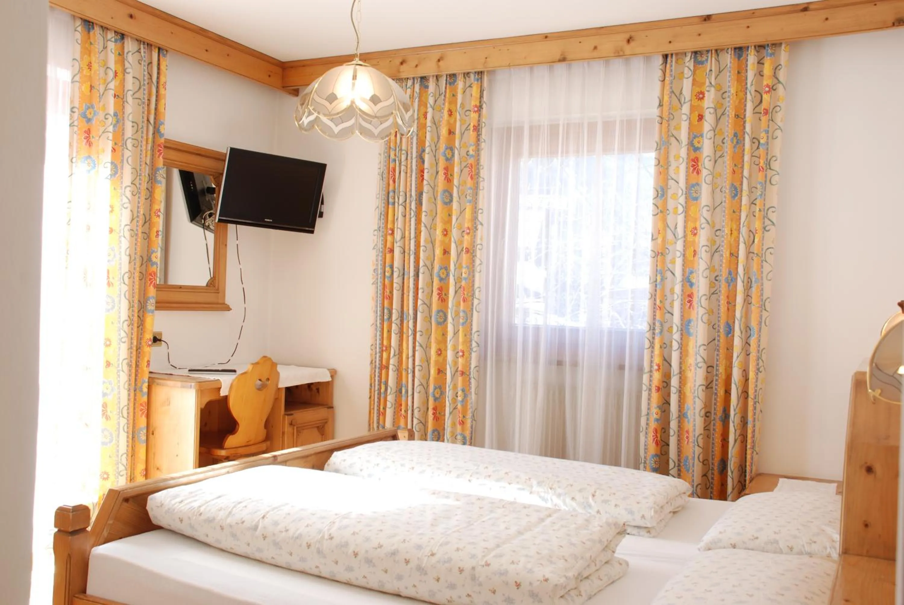 Bed in Garni Cristallo