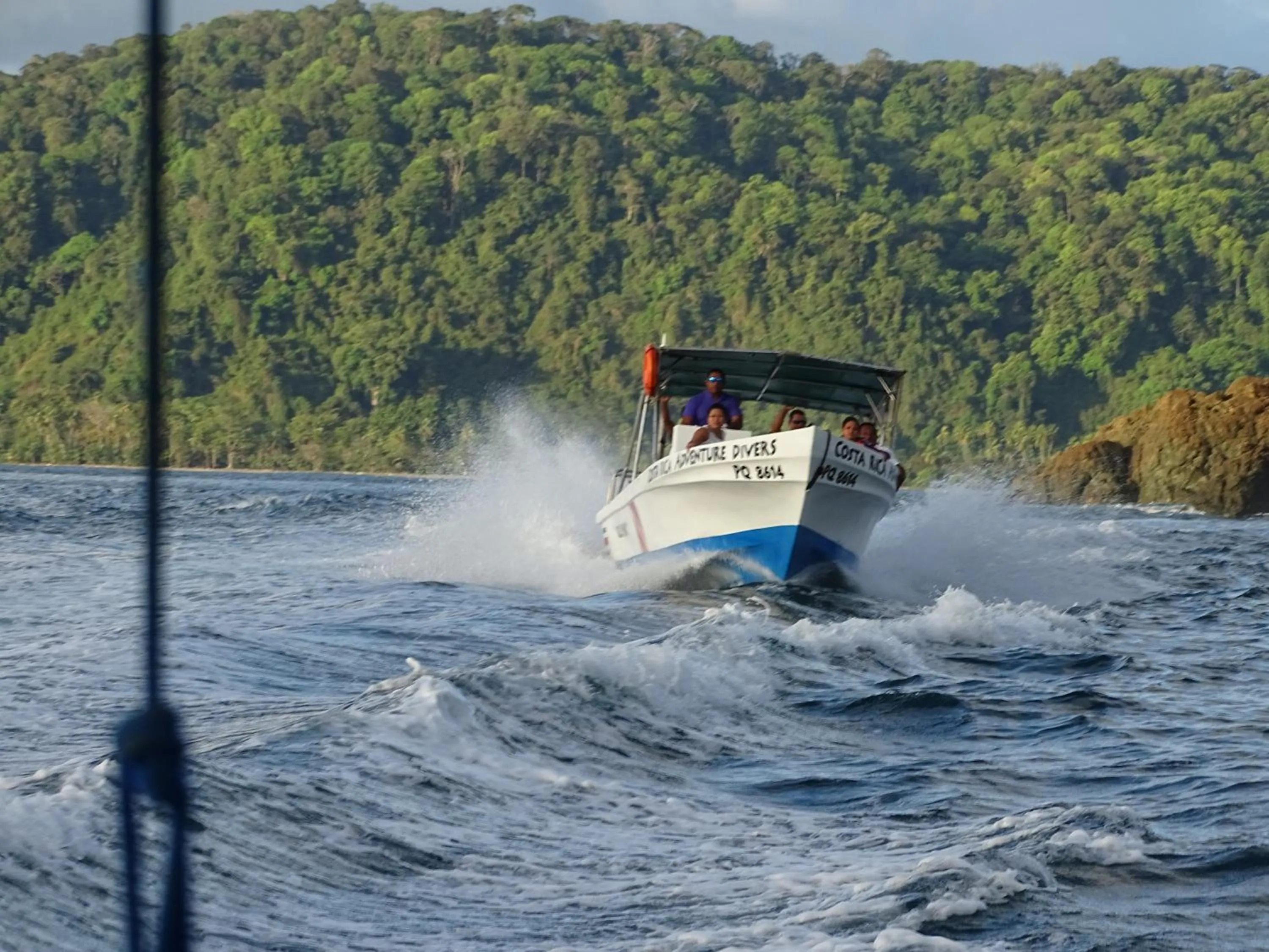 Activities in Hostel Osa Tucan Drake