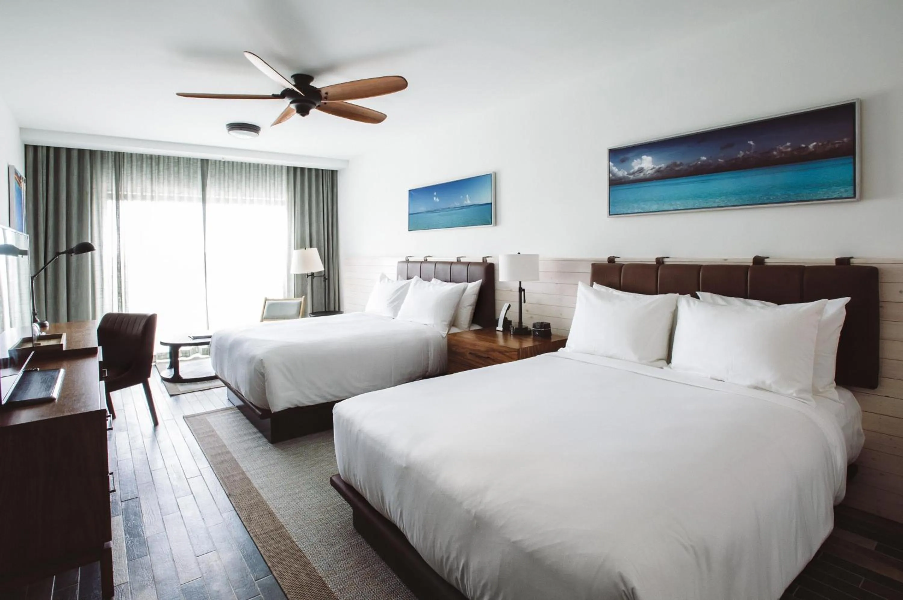 Bedroom, Bed in The Perry Hotel & Marina Key West