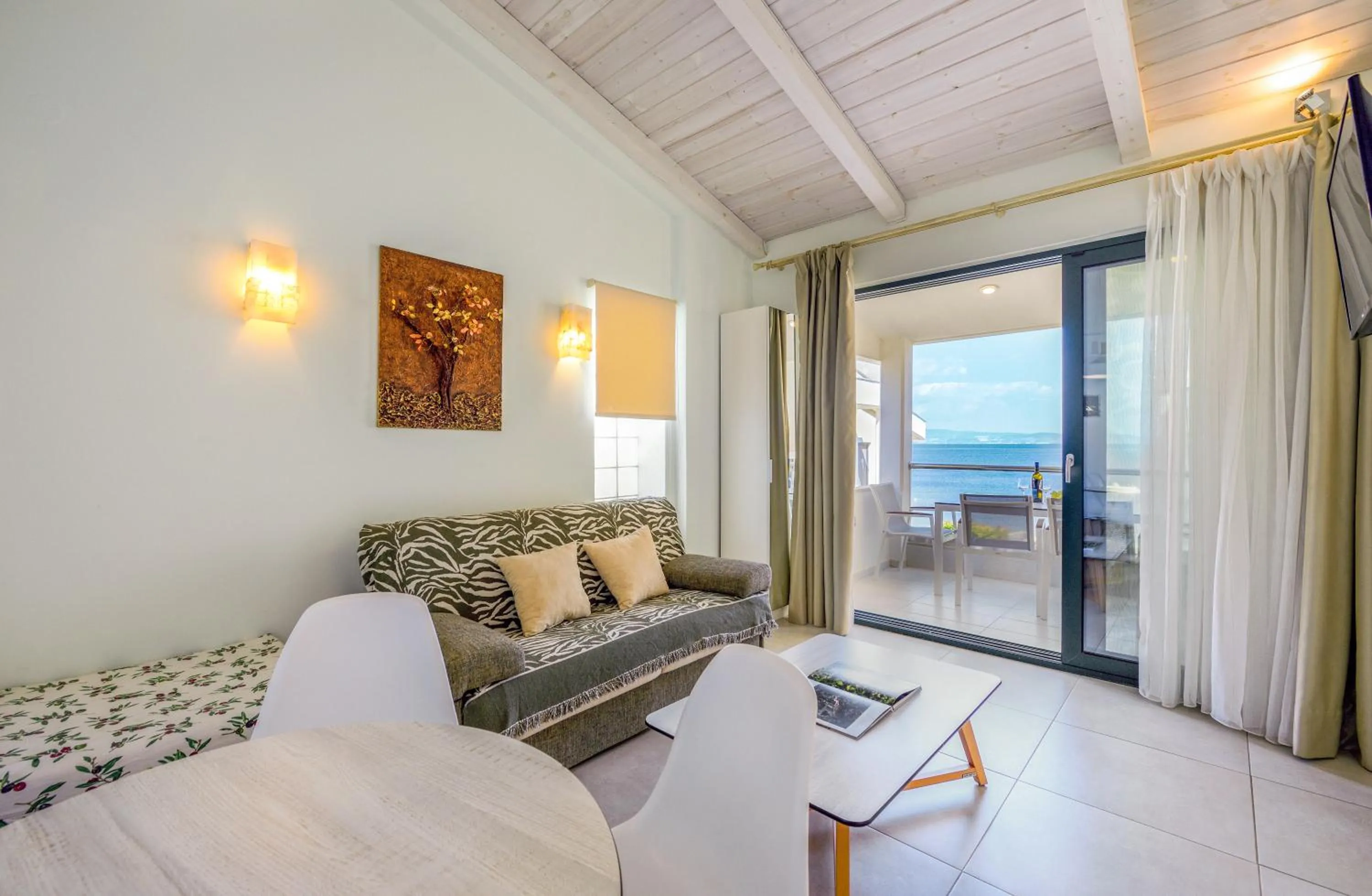 Living room in Elpiniki Luxury Apartments