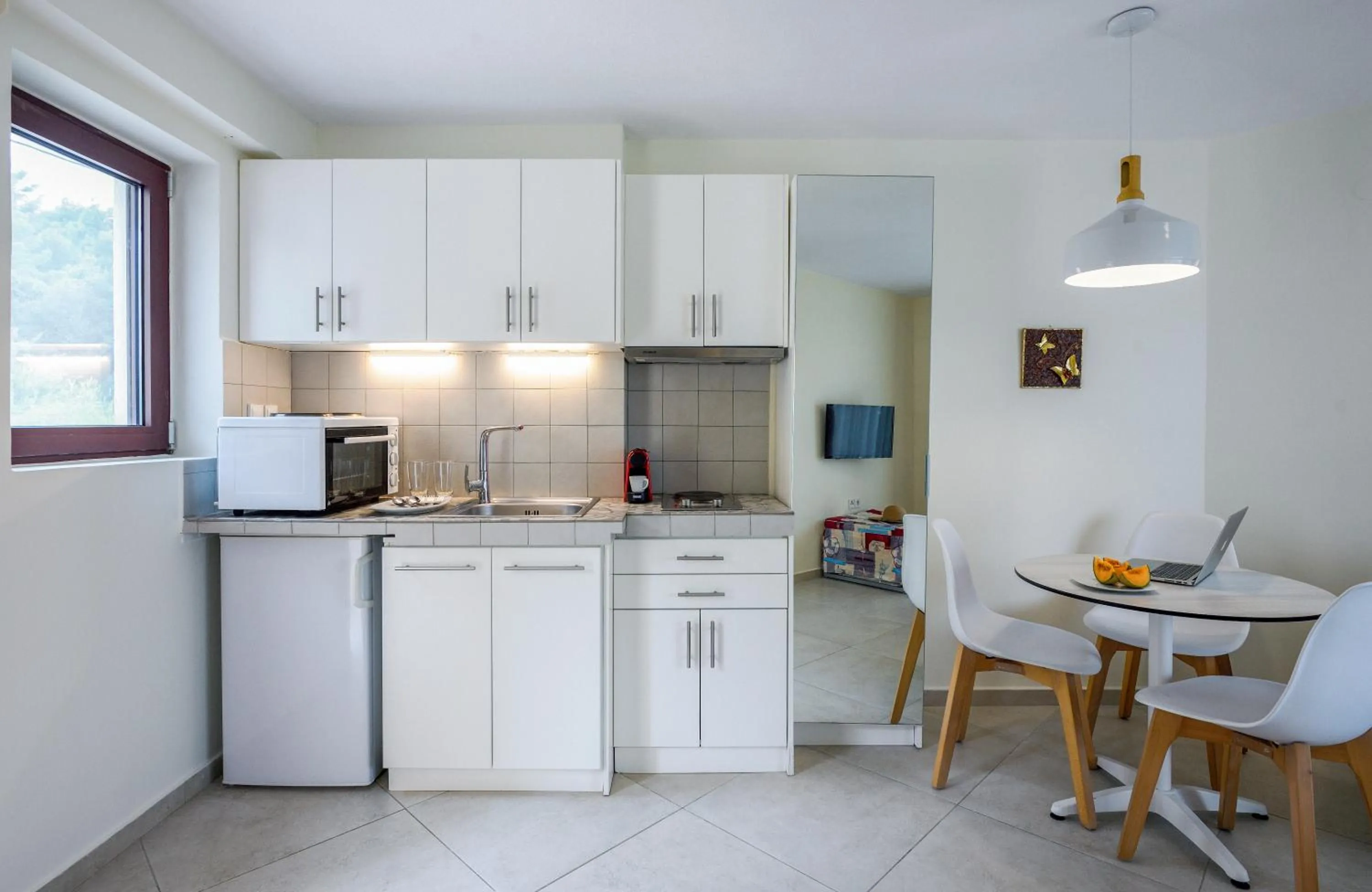 Coffee/tea facilities in Elpiniki Luxury Apartments