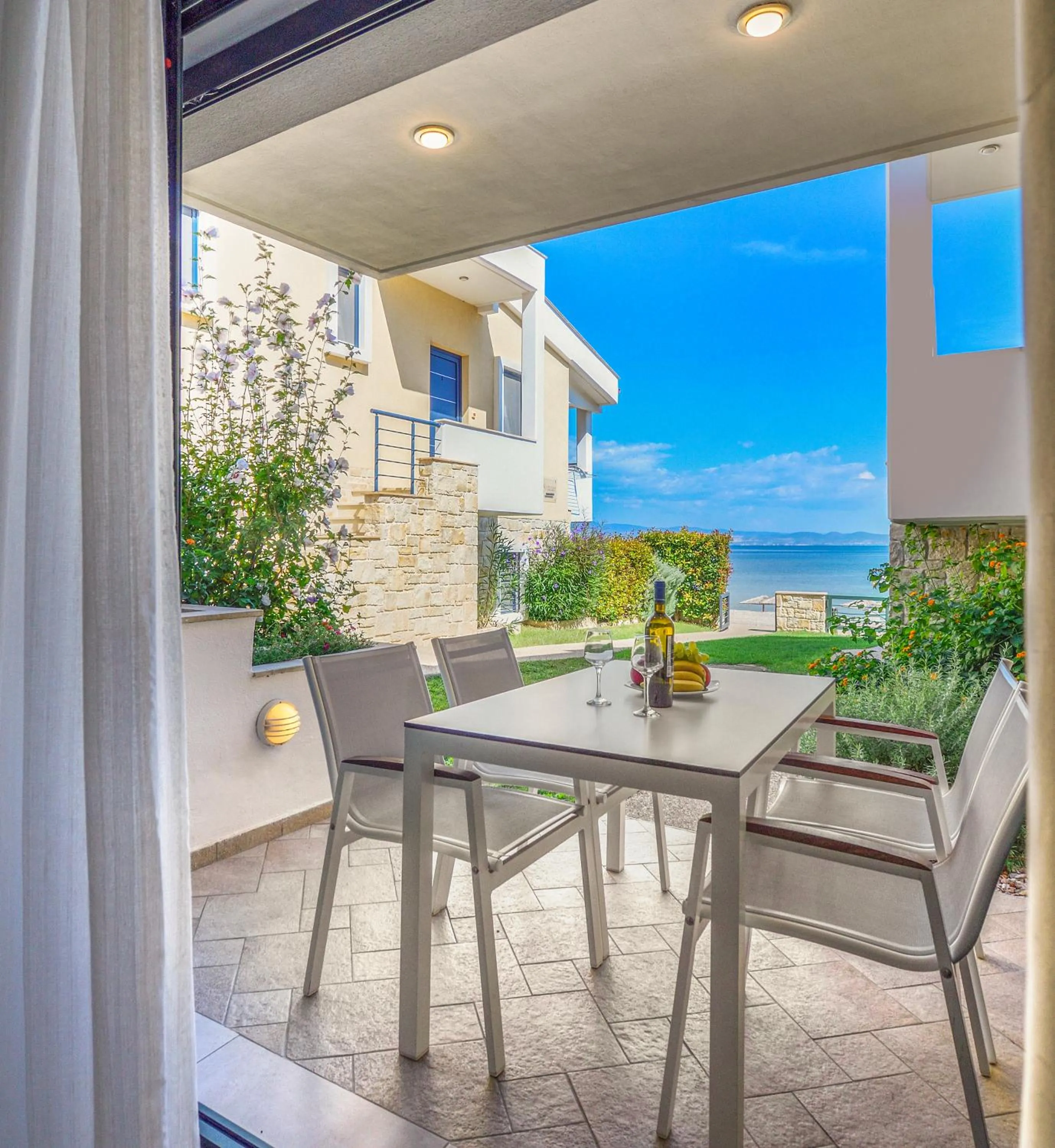 Patio in Elpiniki Luxury Apartments