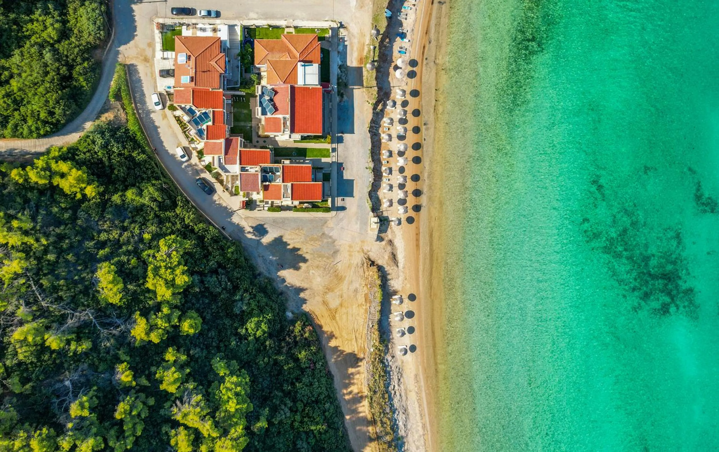 Property building in Elpiniki Luxury Apartments