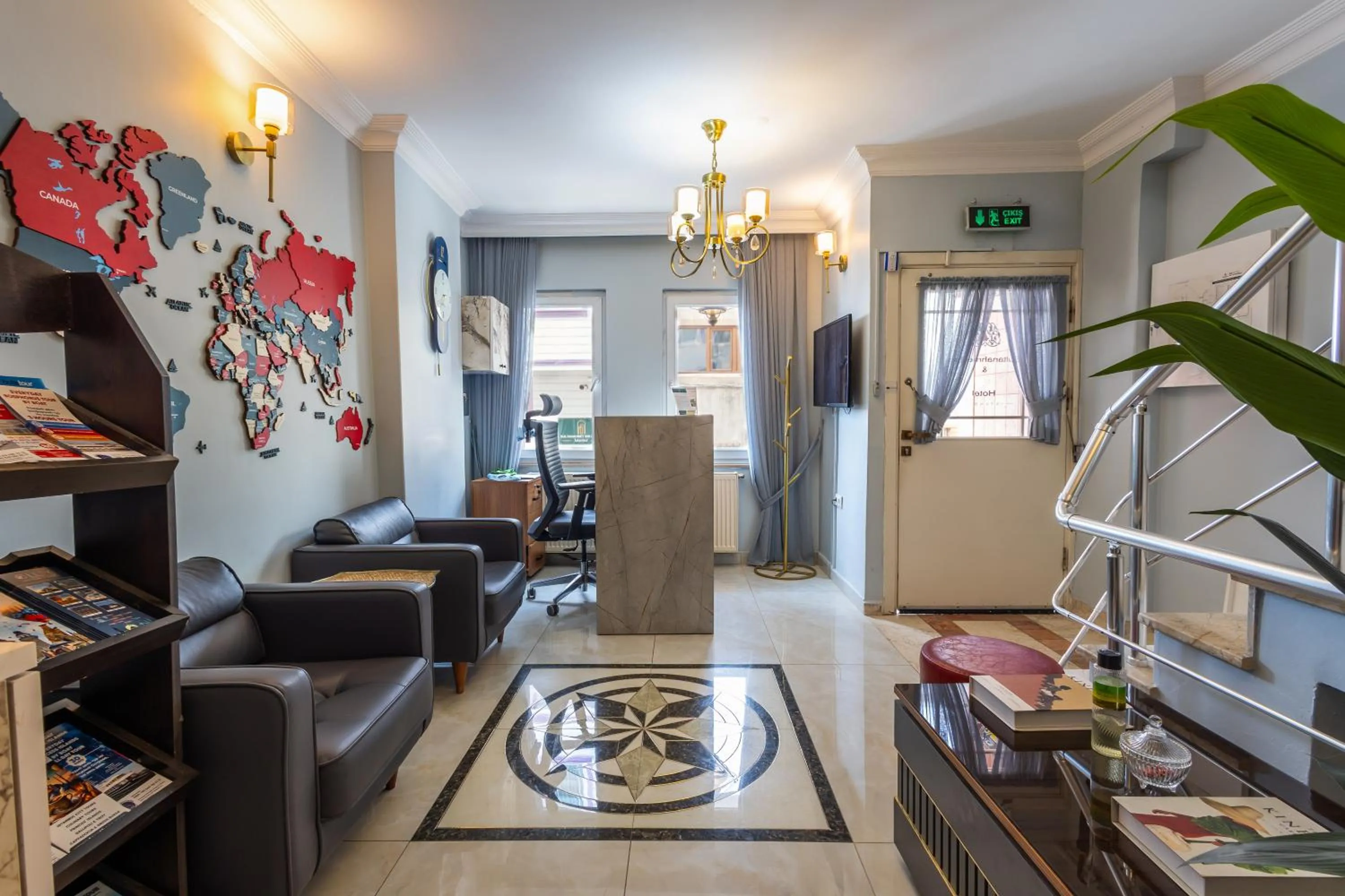 Lobby or reception in Sultanahmet inn Hotel