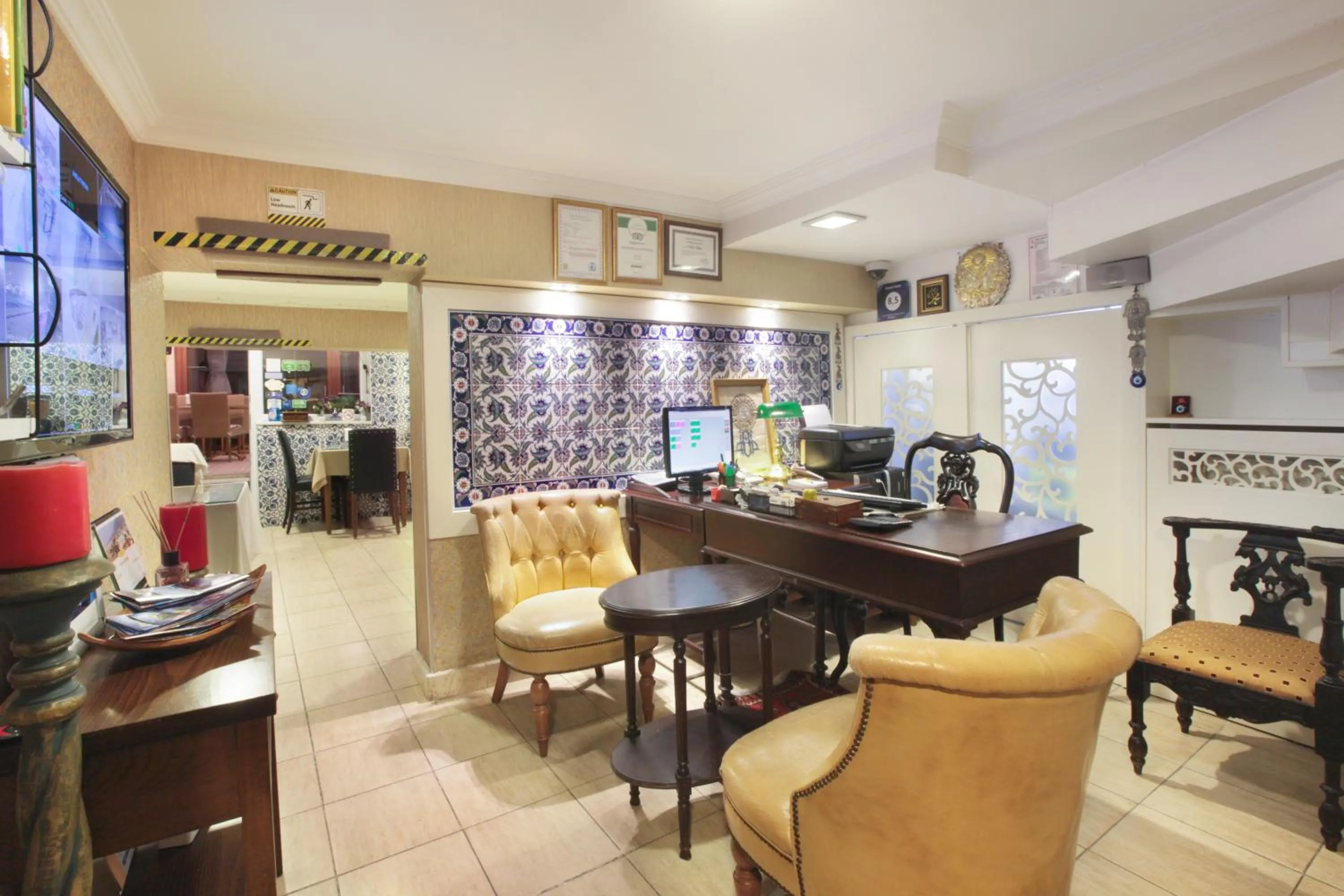 Lobby or reception in Sultanahmet inn Hotel