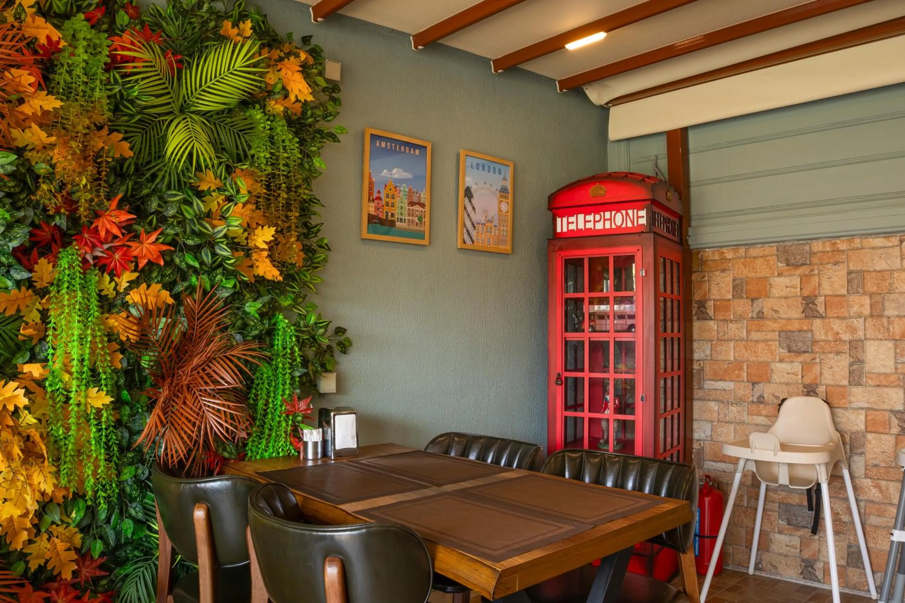 Seating area in Sultanahmet inn Hotel