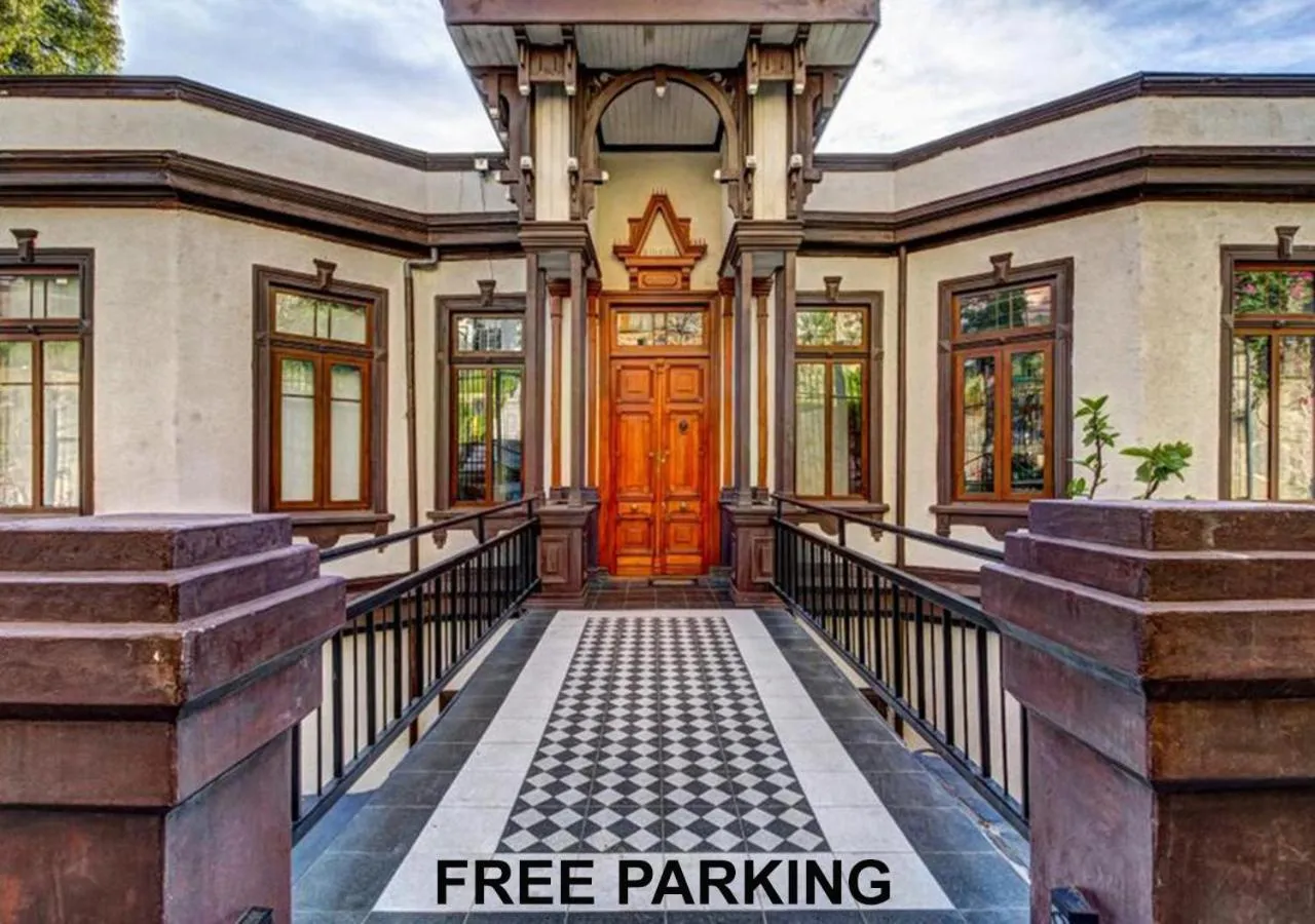 Facade/entrance in Casa Puente Hotel Boutique