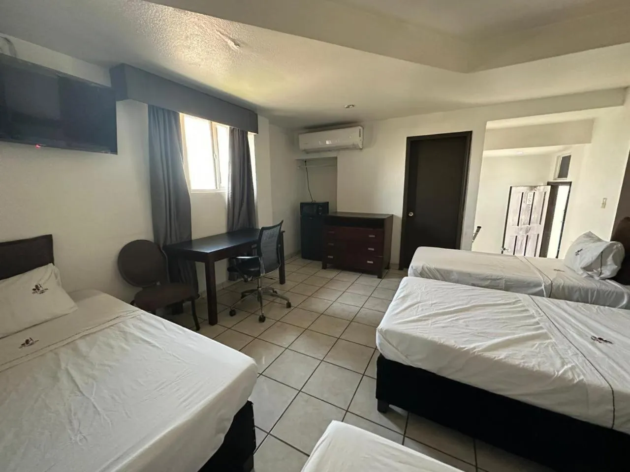 Bed in Hotel Don Quijote