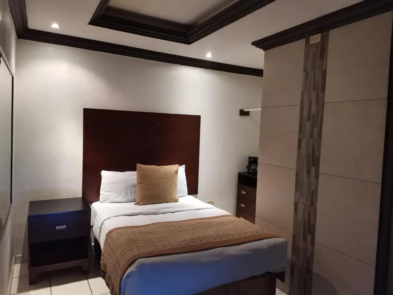 Bed in Hotel Don Quijote