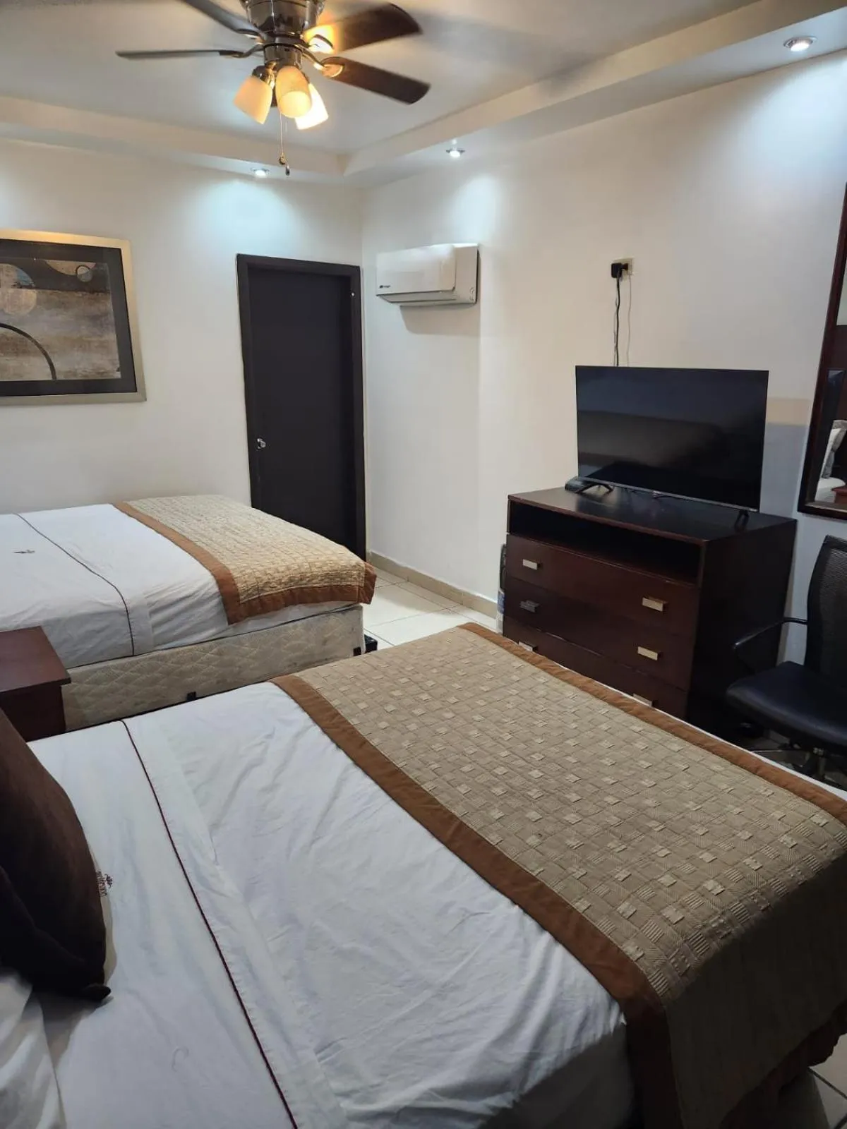 Bed in Hotel Don Quijote