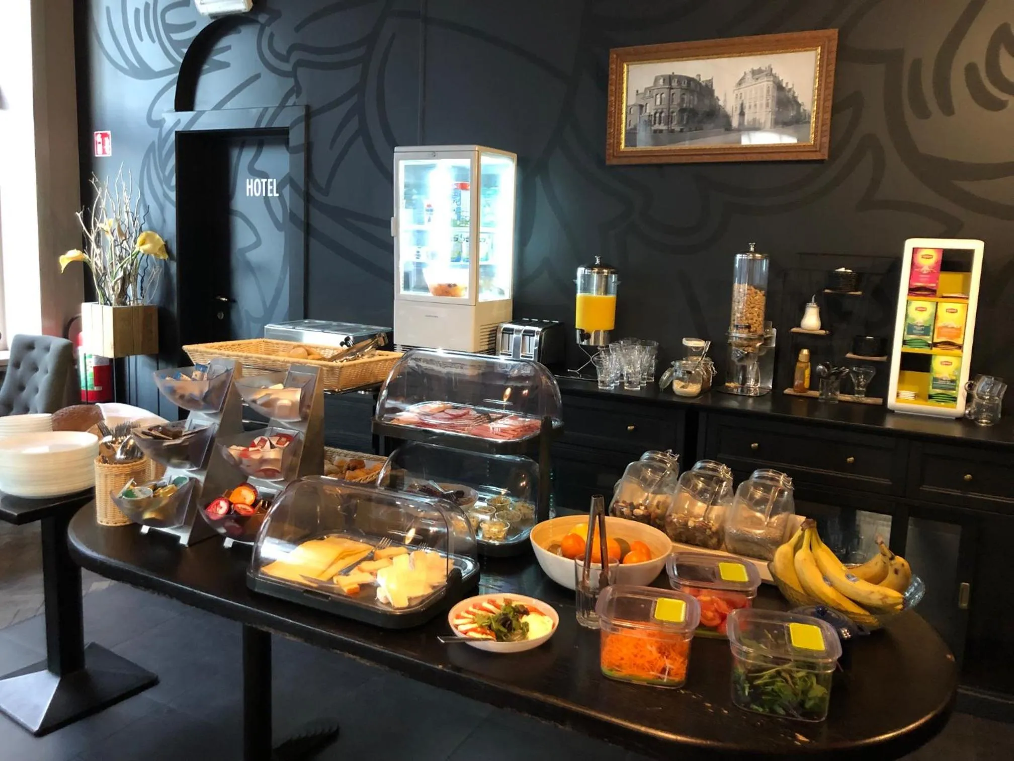 Breakfast in Hotel Industrie