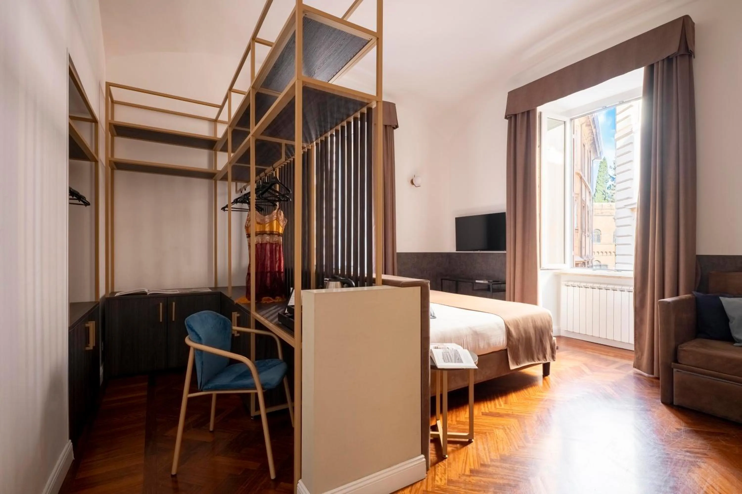 Bed in Vittoriano Suite