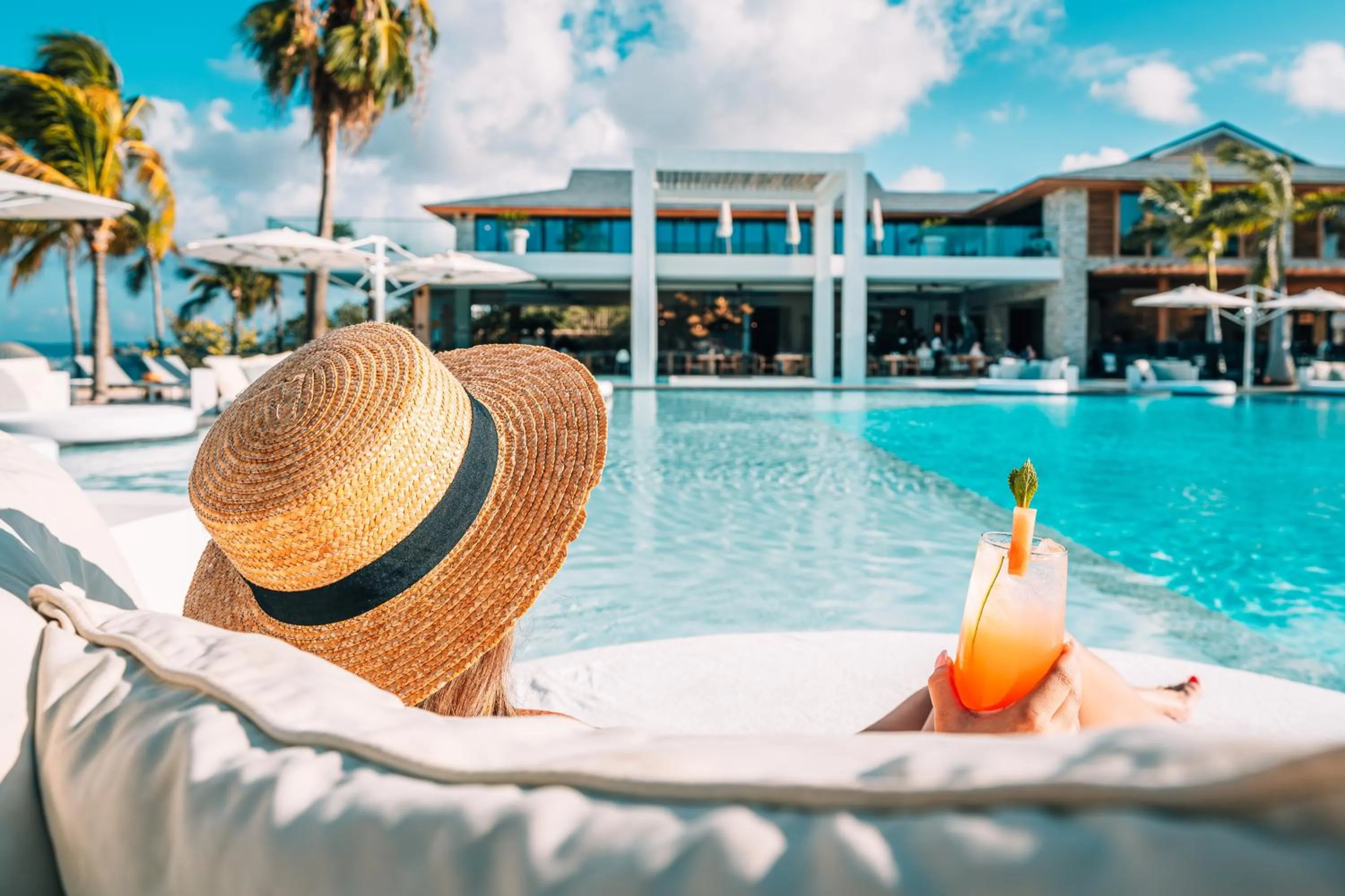 Swimming pool in Van der Valk Plaza Beach & Dive Resort Bonaire - ALL INCLUSIVE