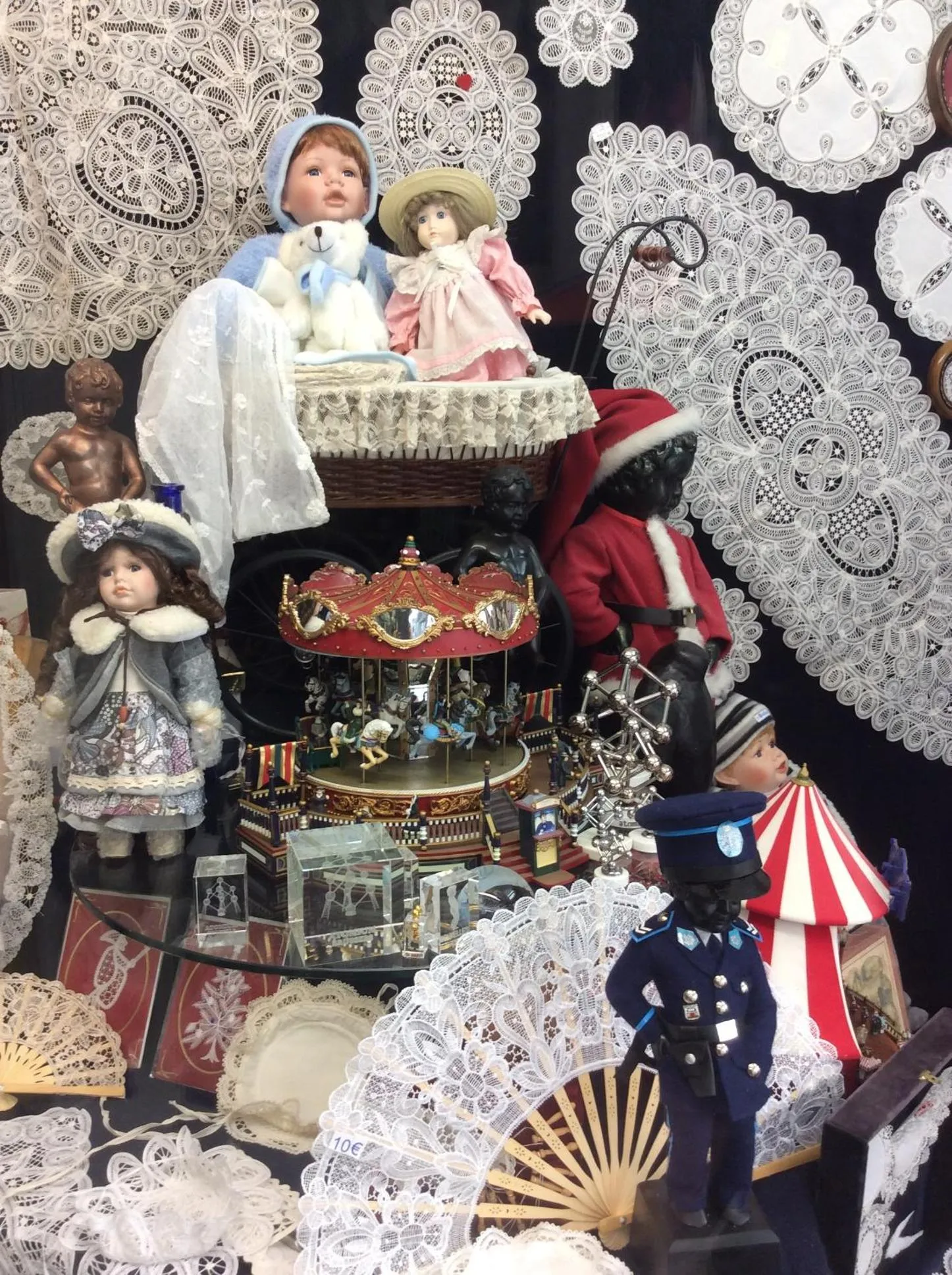 On-site shops in Hotel La Vieille Lanterne