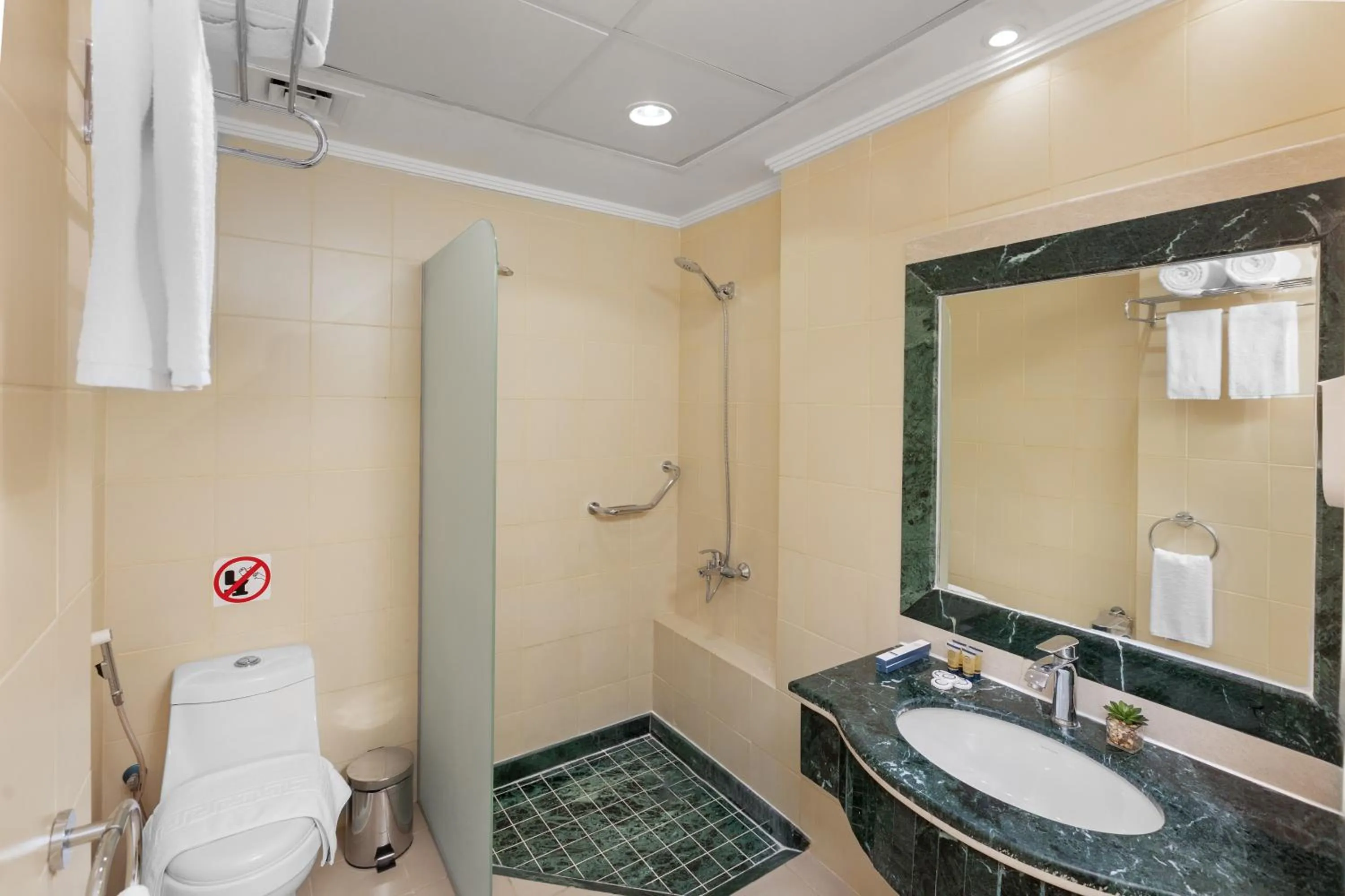 Ewan Dar Alhejra Hotel