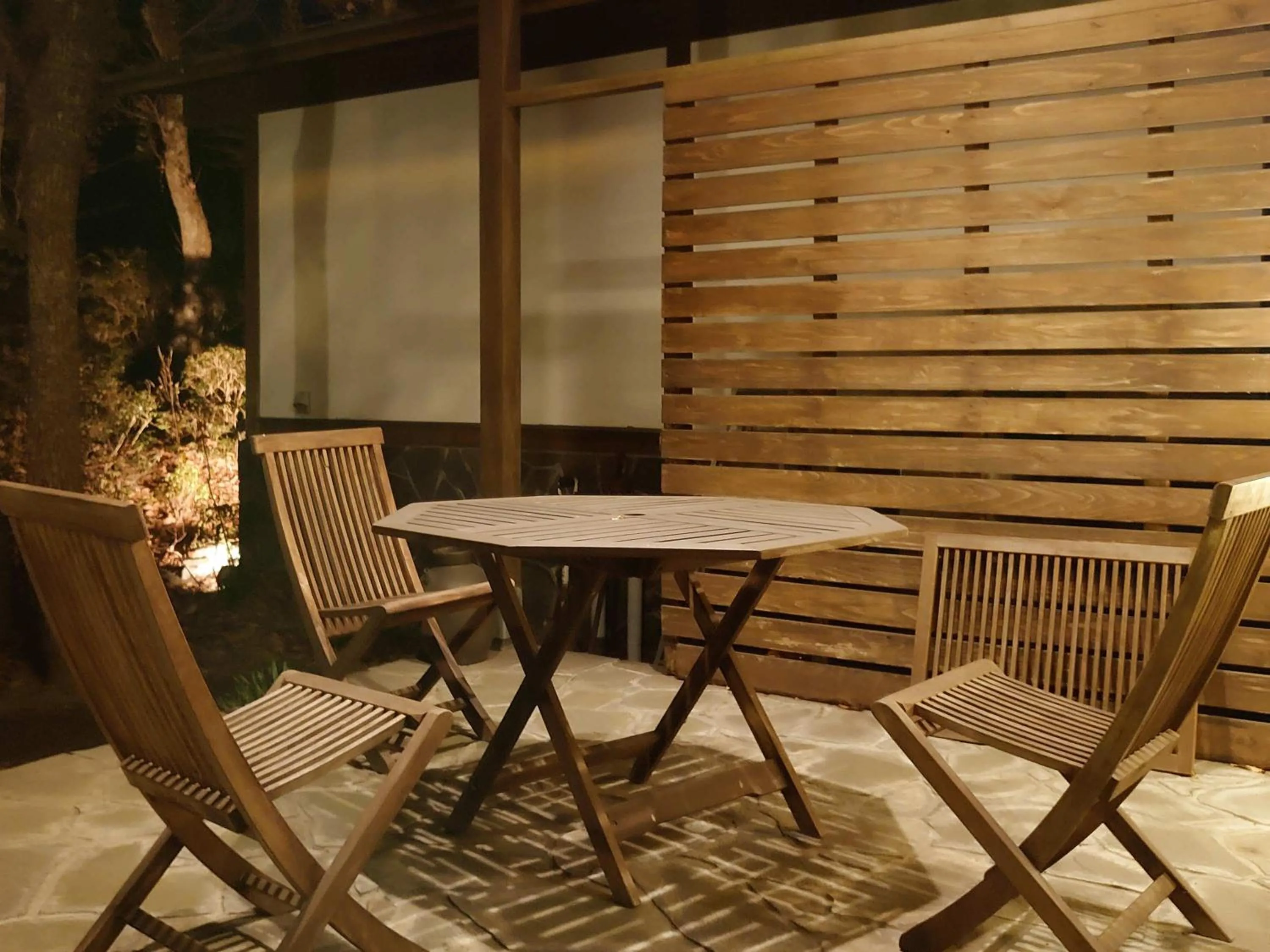 Balcony/Terrace in Yufuin Onsen Auberge Kunugiya