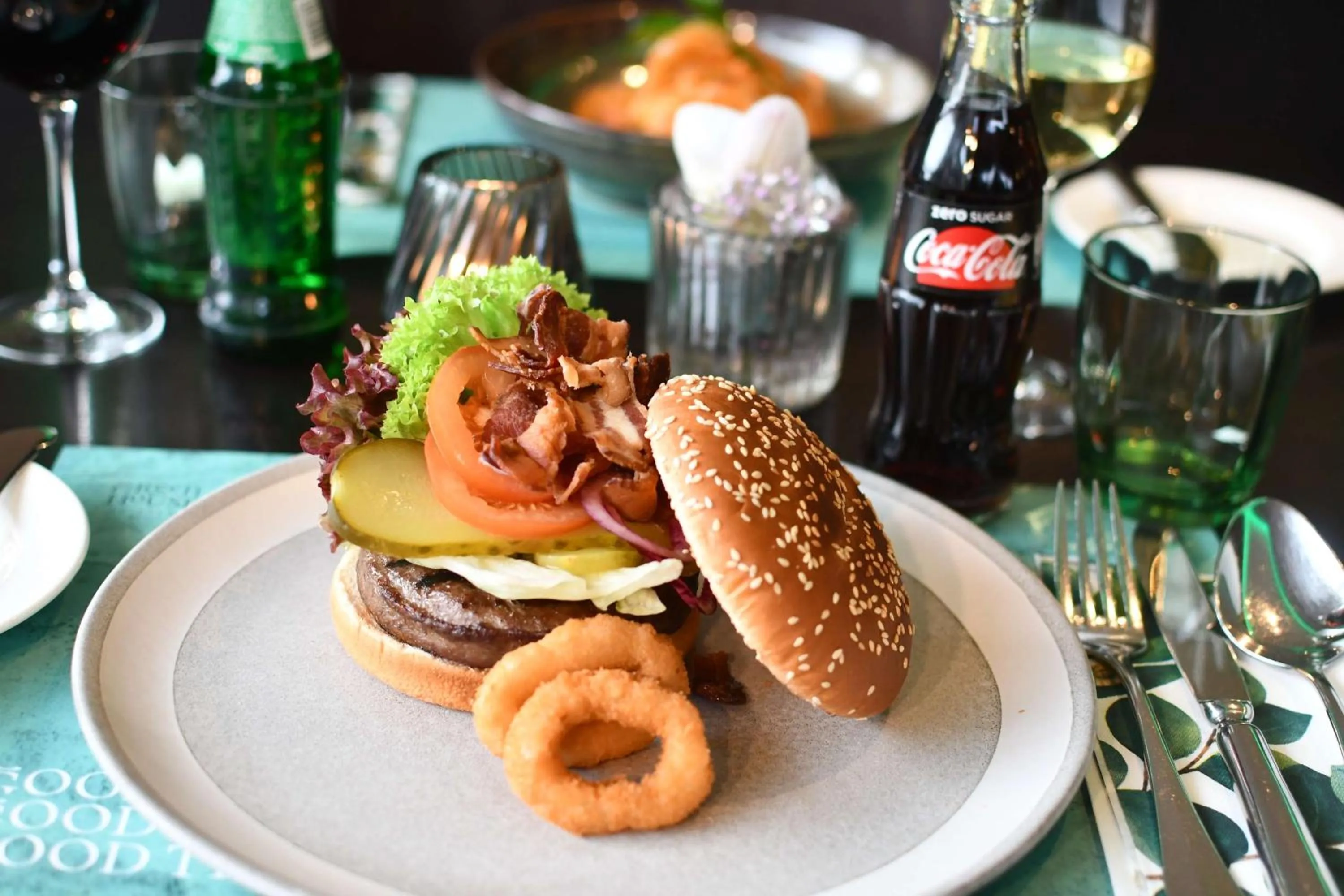 Restaurant/places to eat in Radisson Blu Hotel, Hasselt