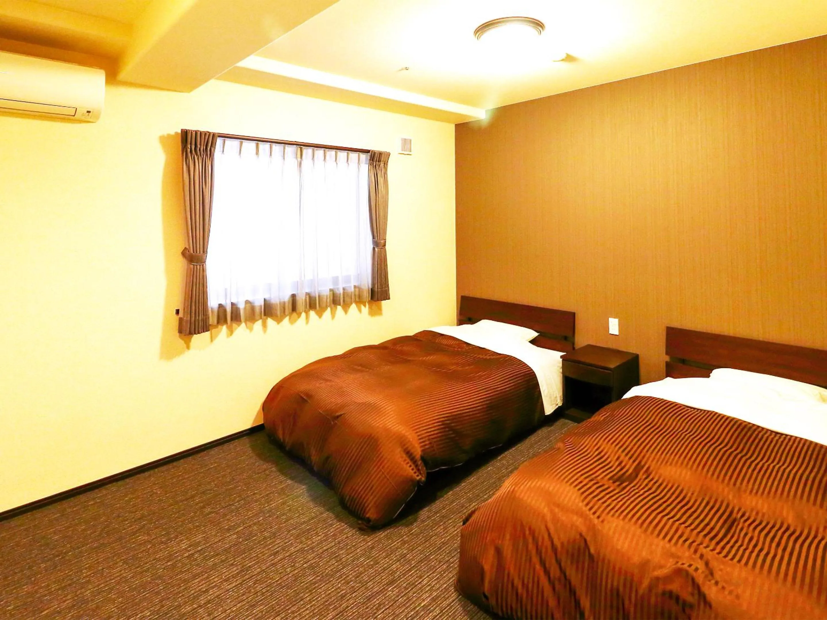 Photo of the whole room, Bed in Ryokan Karasawa