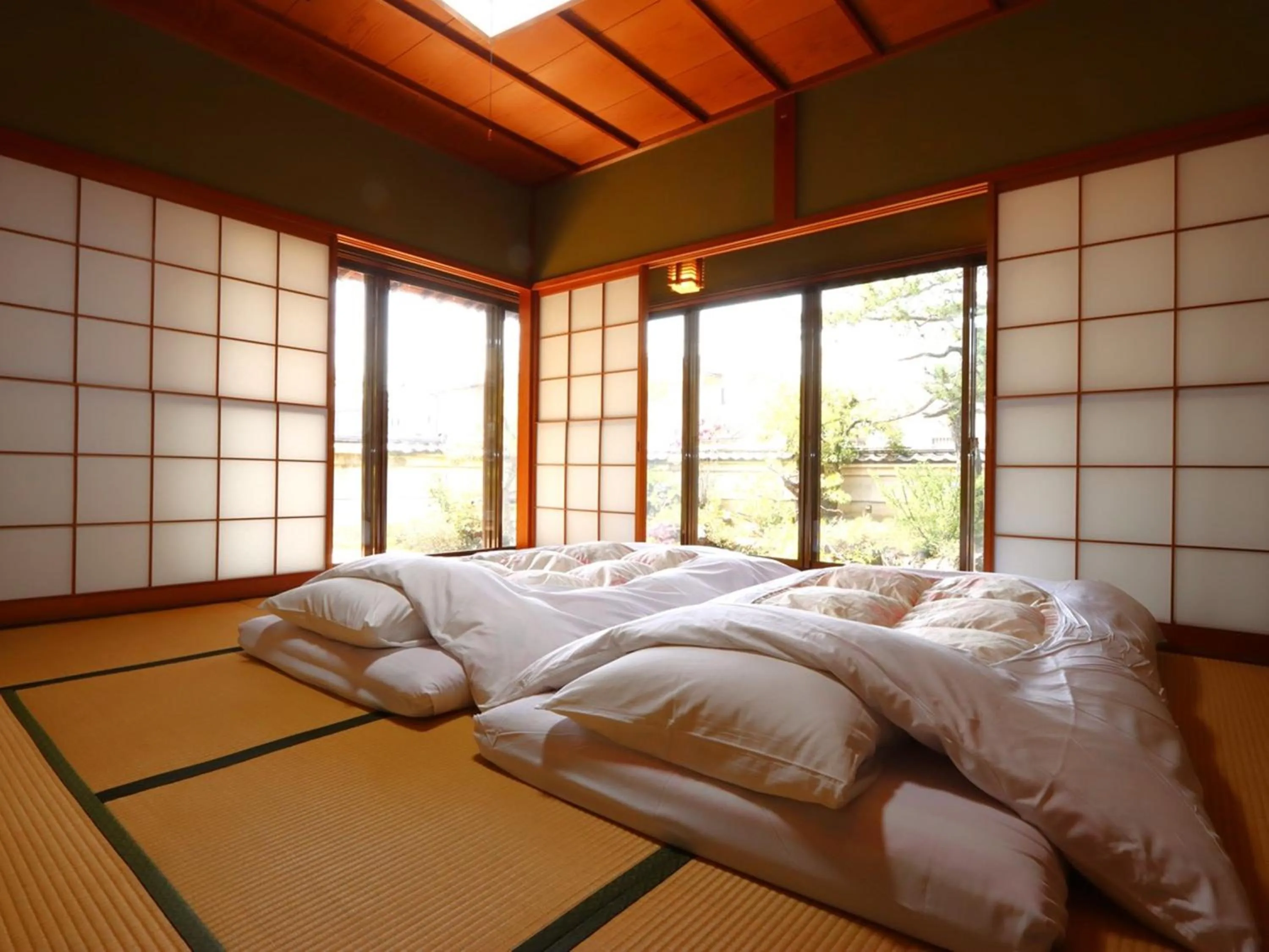 Photo of the whole room, Bed in Ryokan Karasawa