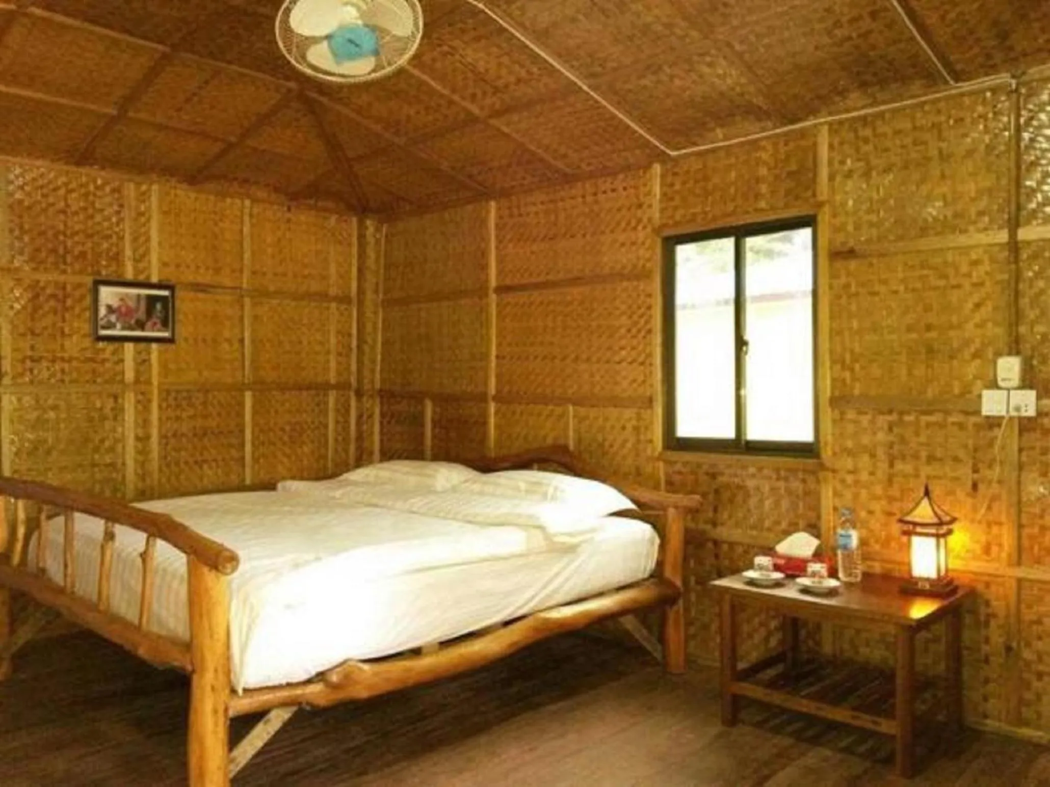 Bedroom, Bed in Soe Ko Ko Beach House & Restaurant
