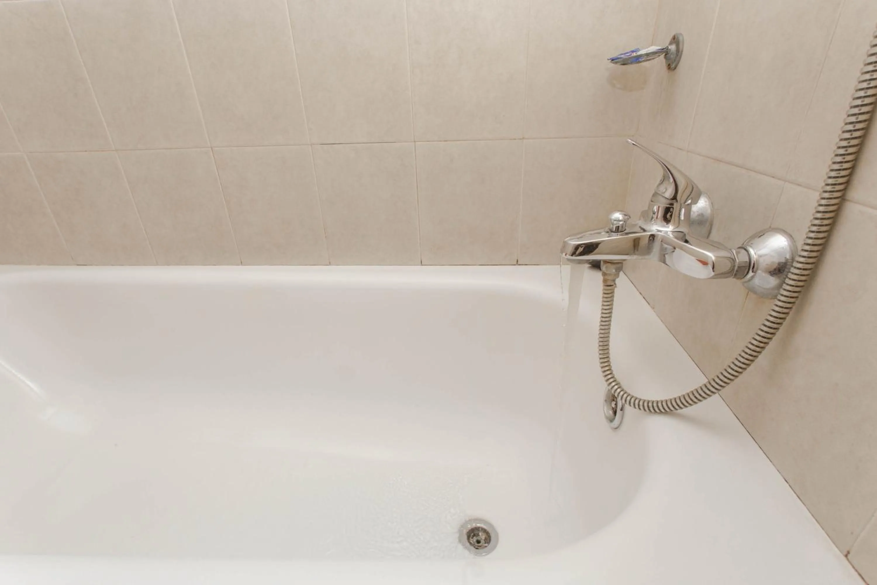 Hot Tub in Fuji Hotel