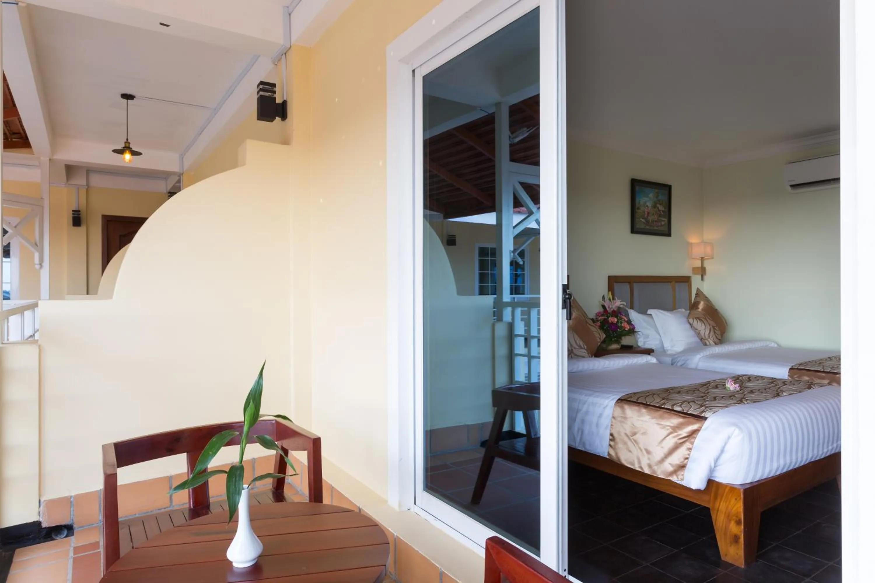 Balcony/Terrace, Bed in Grand Bayon Siem Reap Hotel