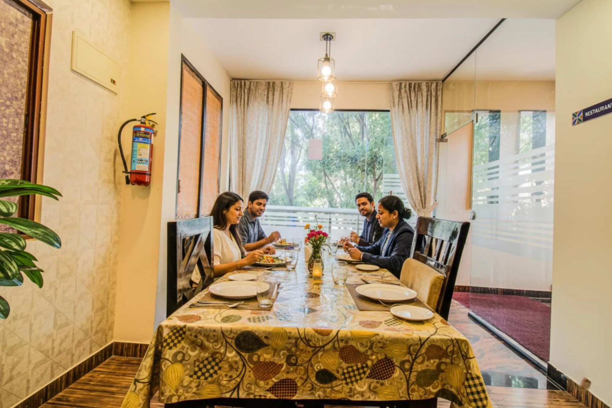 Restaurant/places to eat in FabHotel Corporate Crown - Nr Jyoti Nivas University