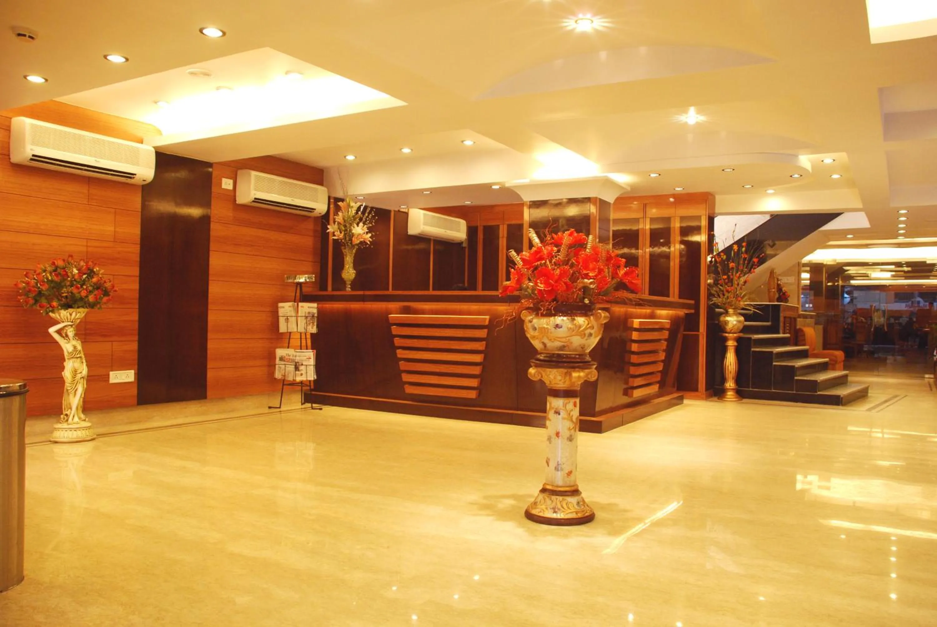Lobby or reception in Pan Asia Continental