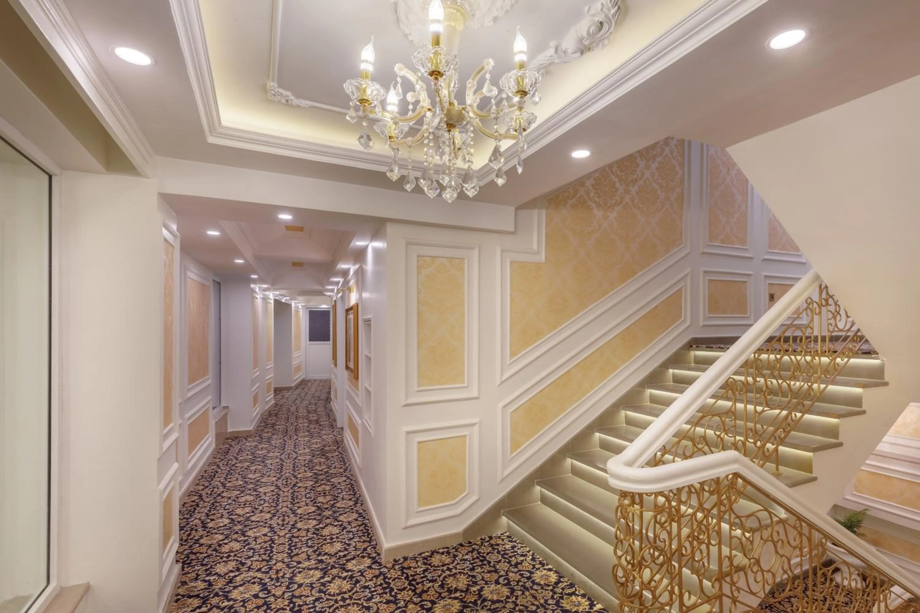 Facade/entrance in Le Glamour Resort & Wellness Spa