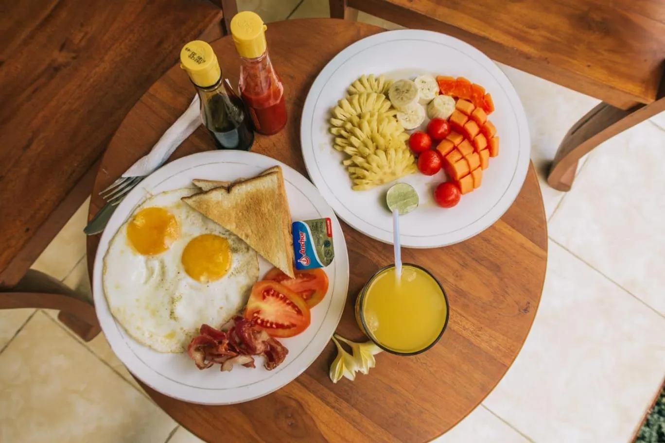 Food and drinks in Nerima Hut Lembongan