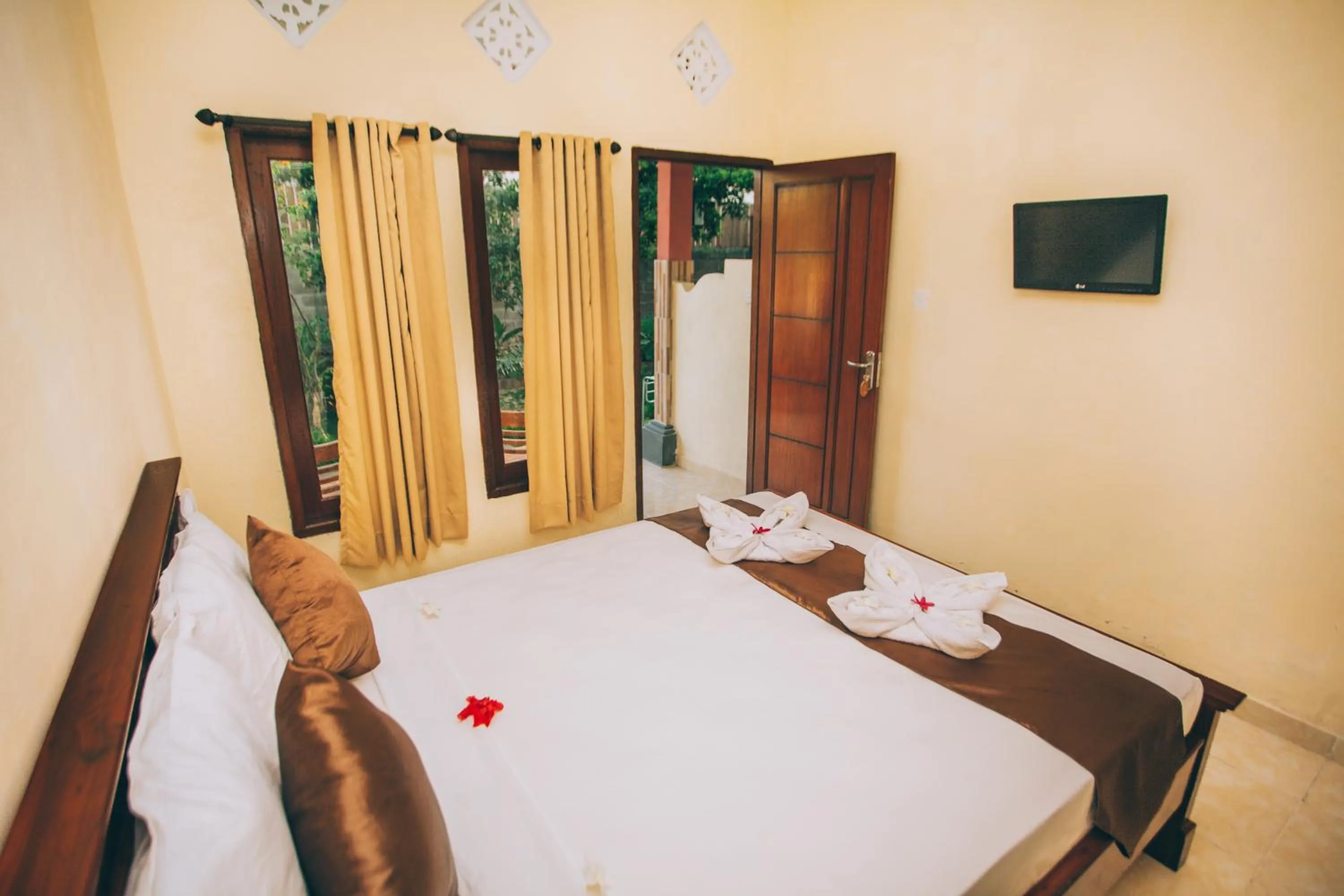 Bedroom, Bed in Nerima Hut Lembongan