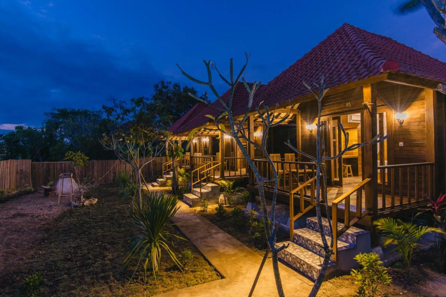 Property building in Nerima Hut Lembongan