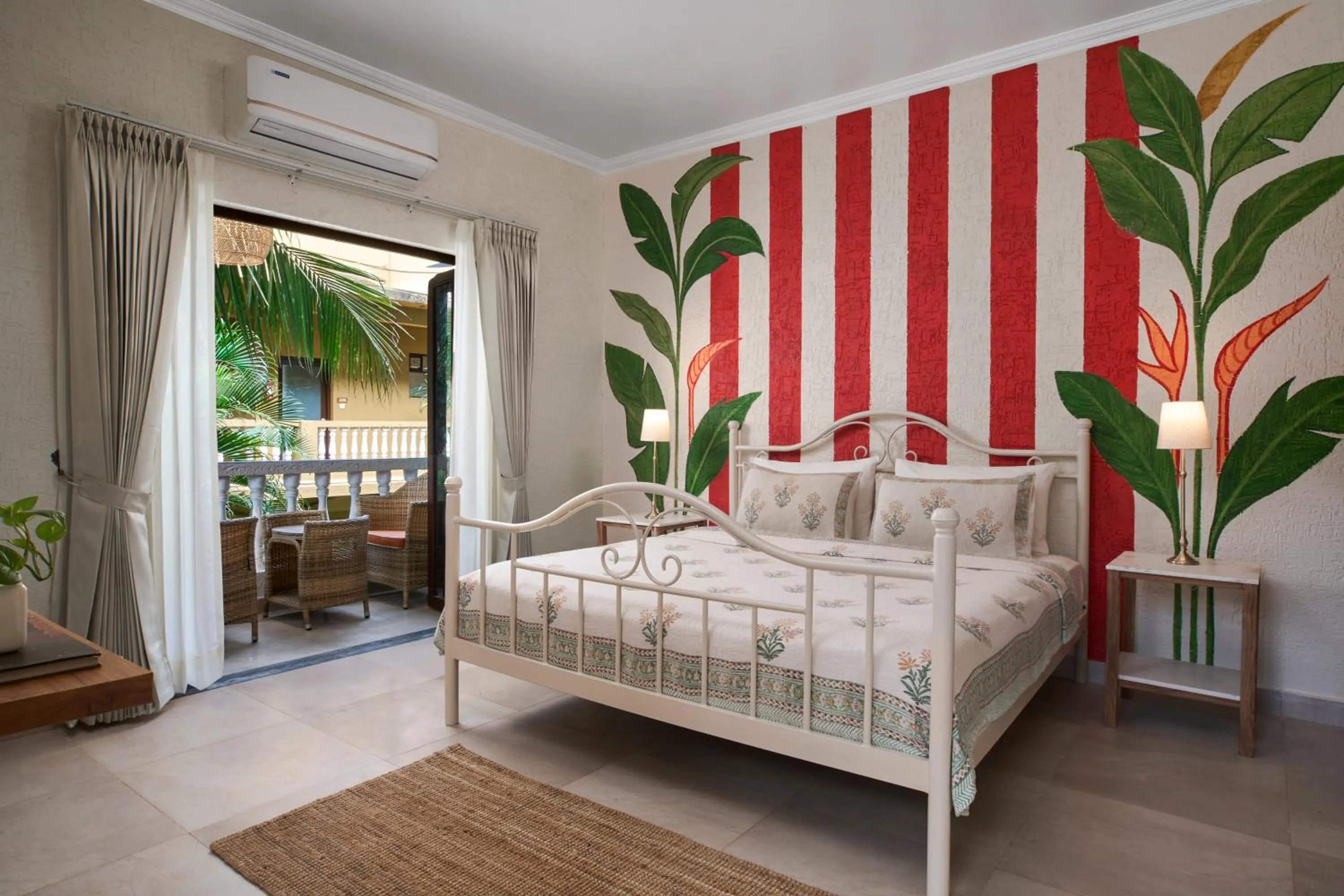 Photo of the whole room, Bed in LaRiSa Resort, Morjim