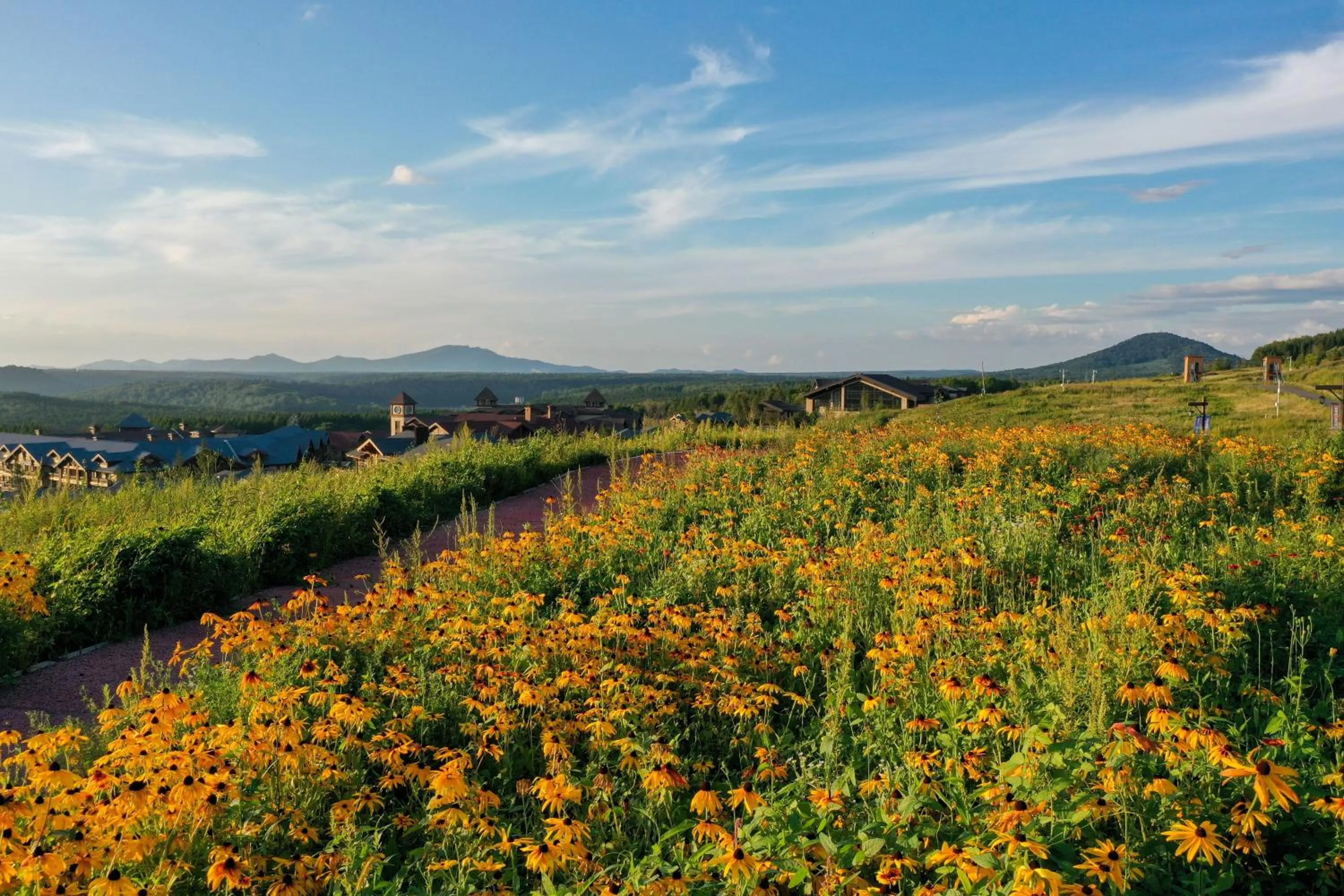 Spring in The View Hotel Changbai Mountain - MGallery Collection
